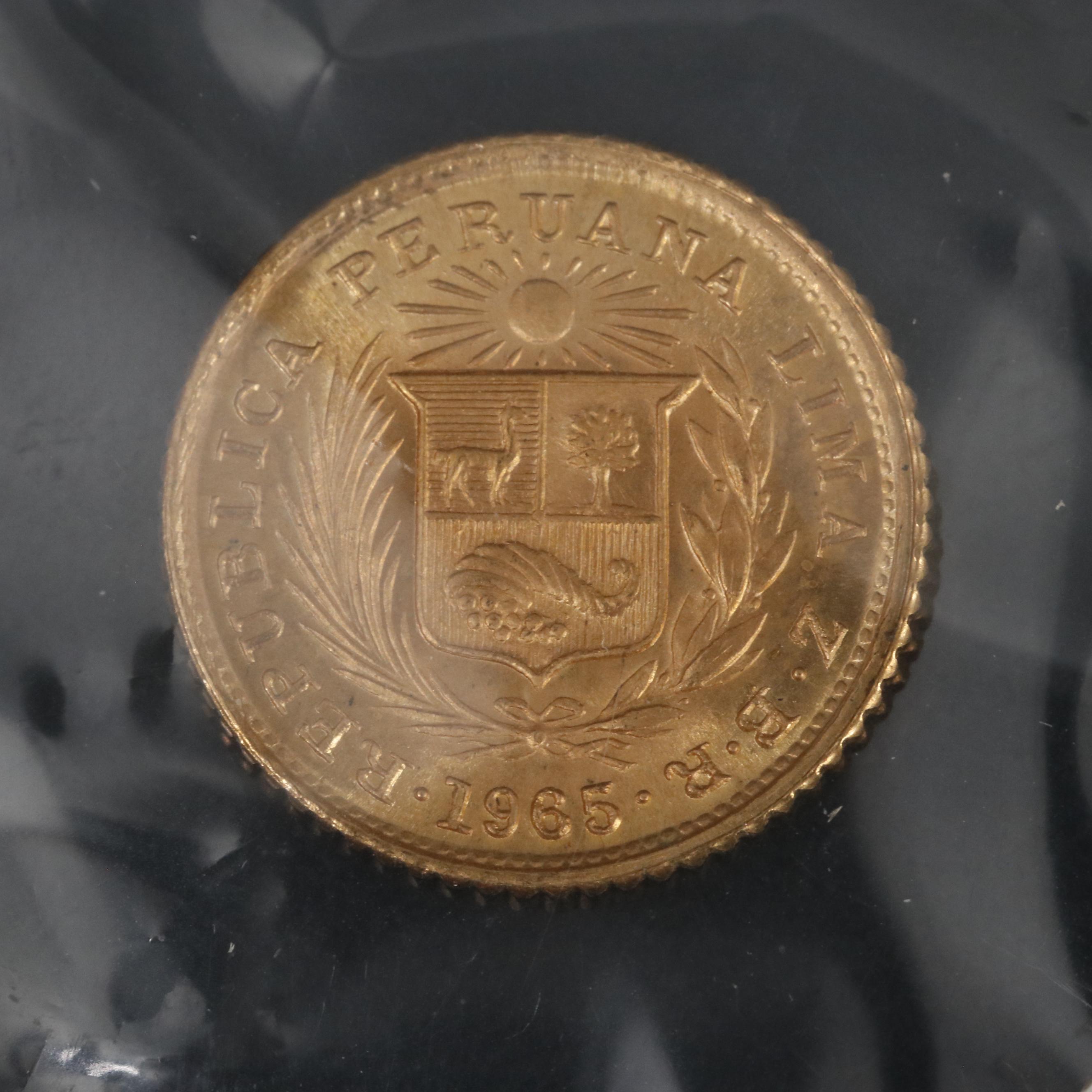 1965 Peru 1/5 Libra Gold Coin