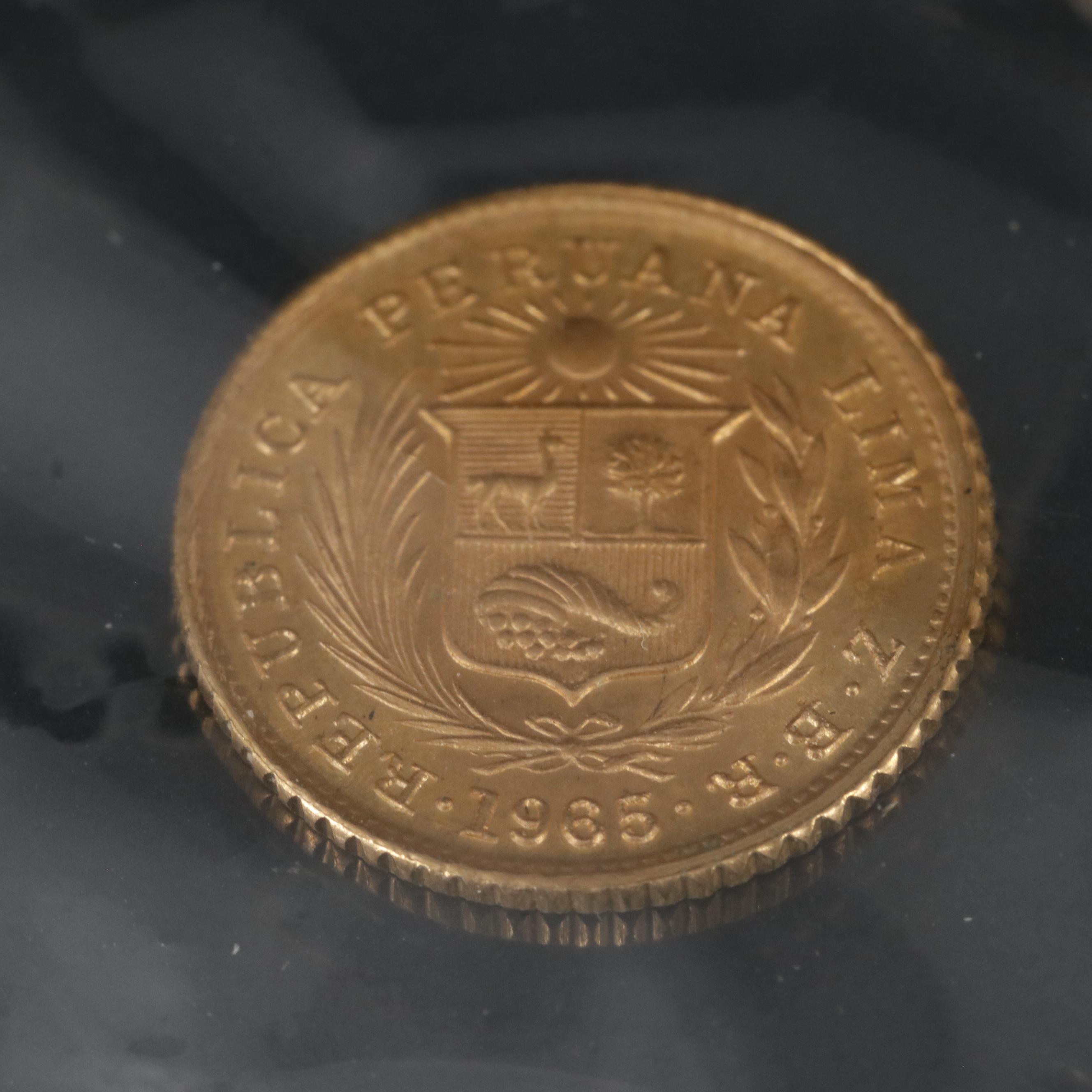 1965 Peru 1/5 Libra Gold Coin