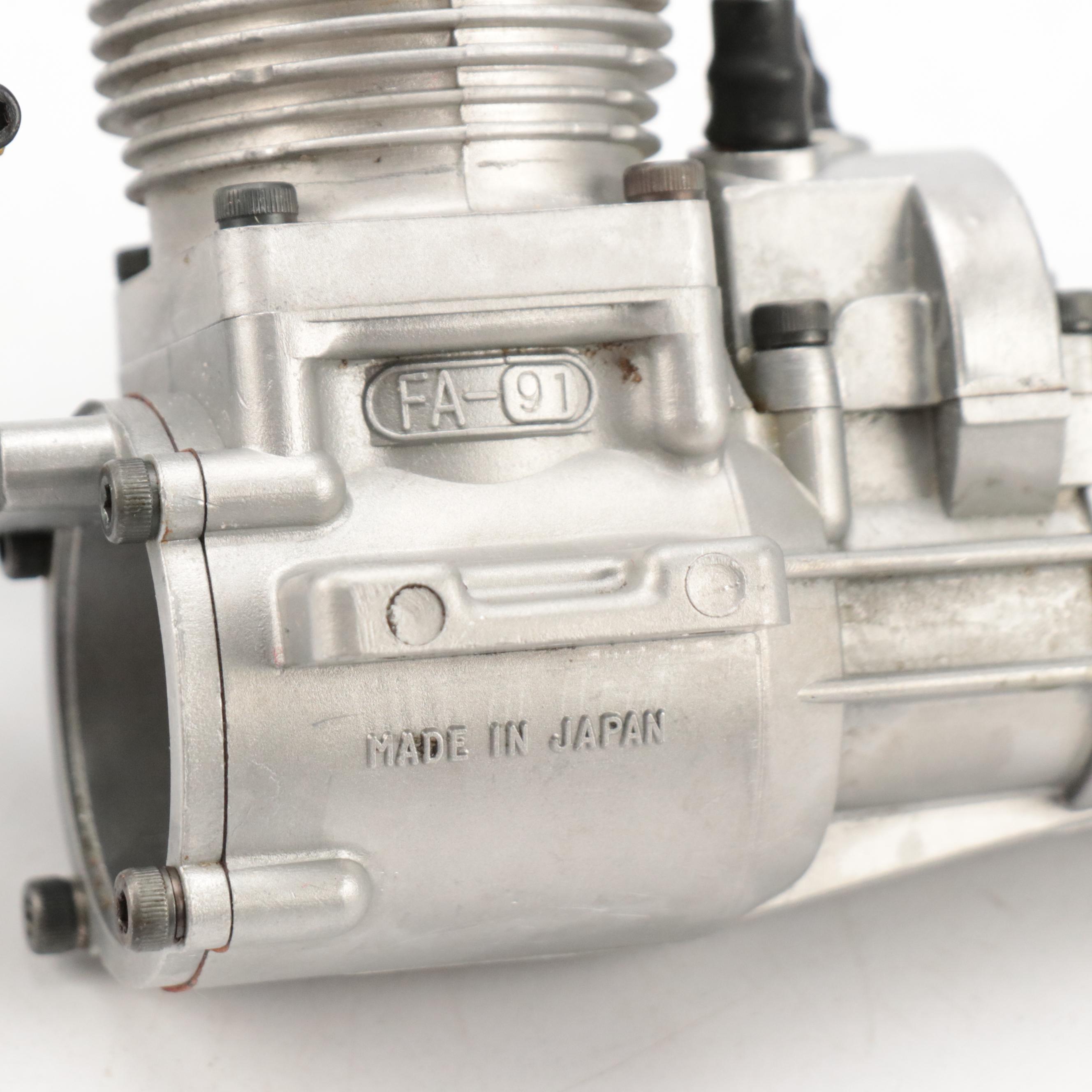 Saito FA-91 Four Stroke Engine