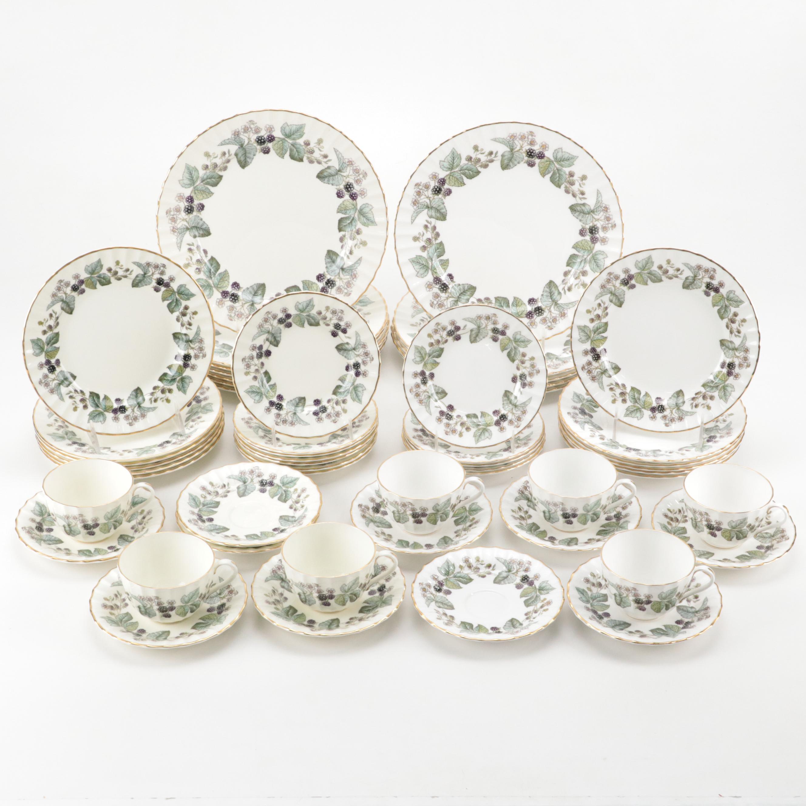 Royal Worcester "Lavinia" Bone China Dinnerware