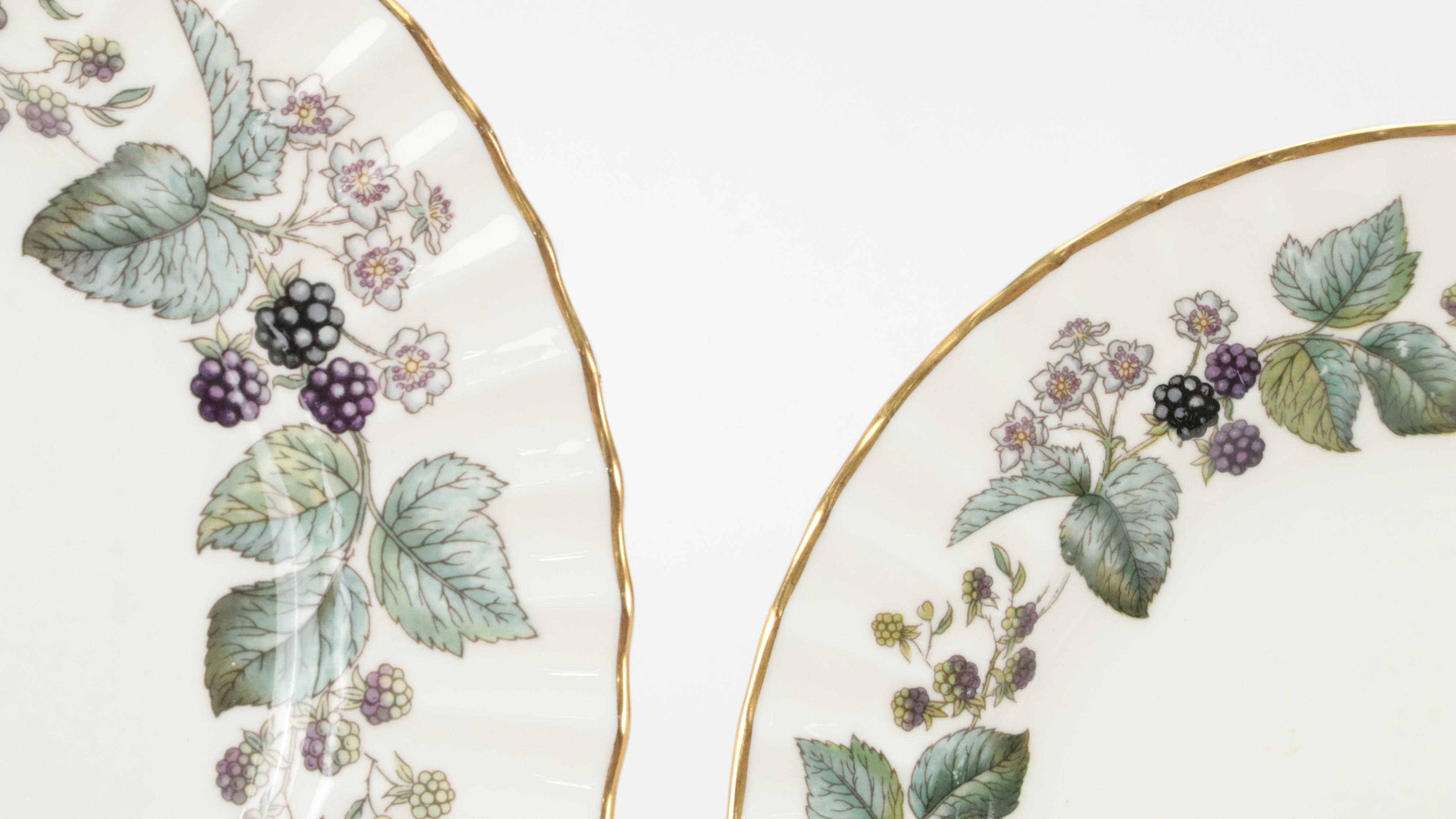 Royal Worcester "Lavinia" Bone China Dinnerware