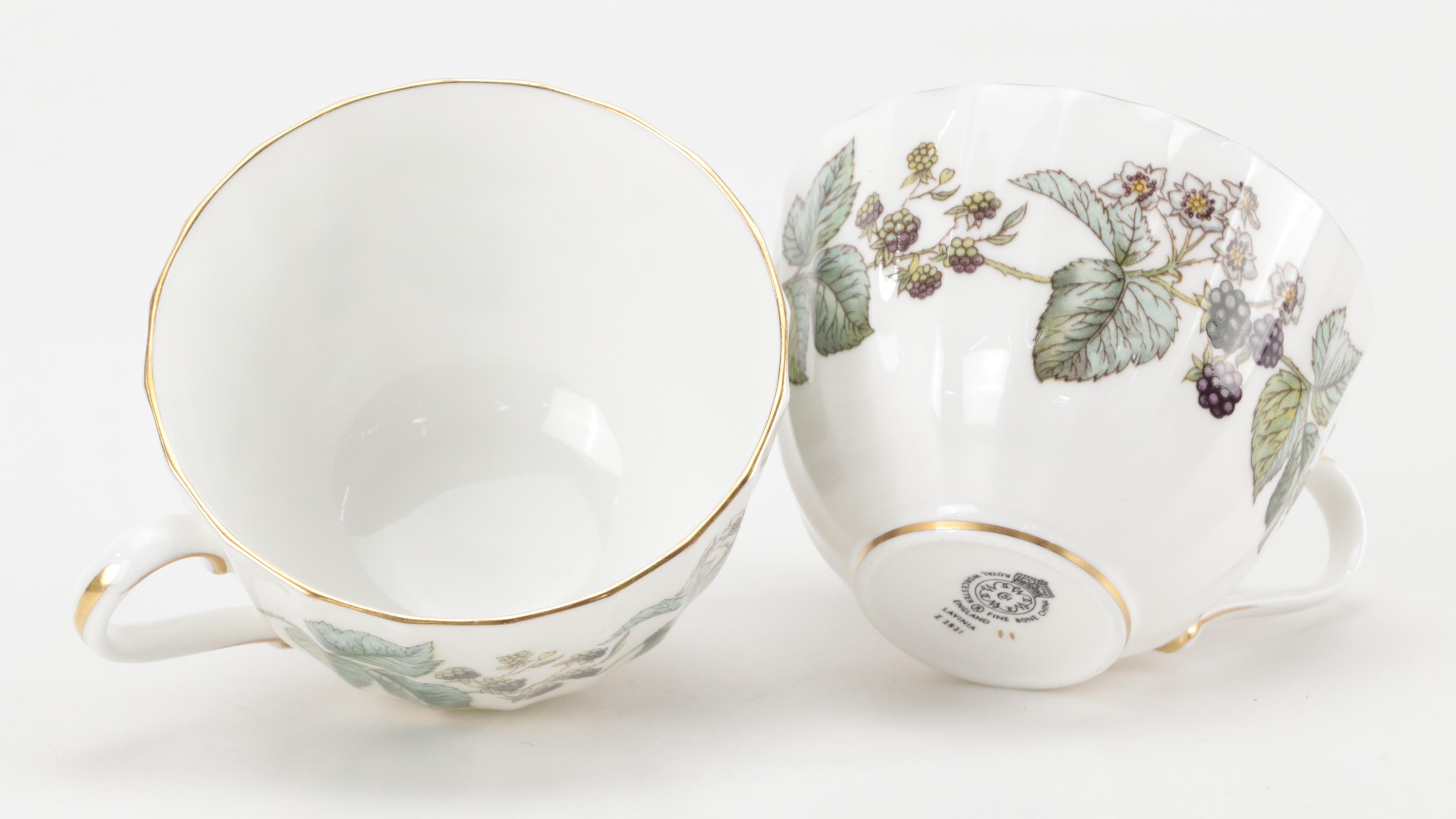 Royal Worcester "Lavinia" Bone China Dinnerware