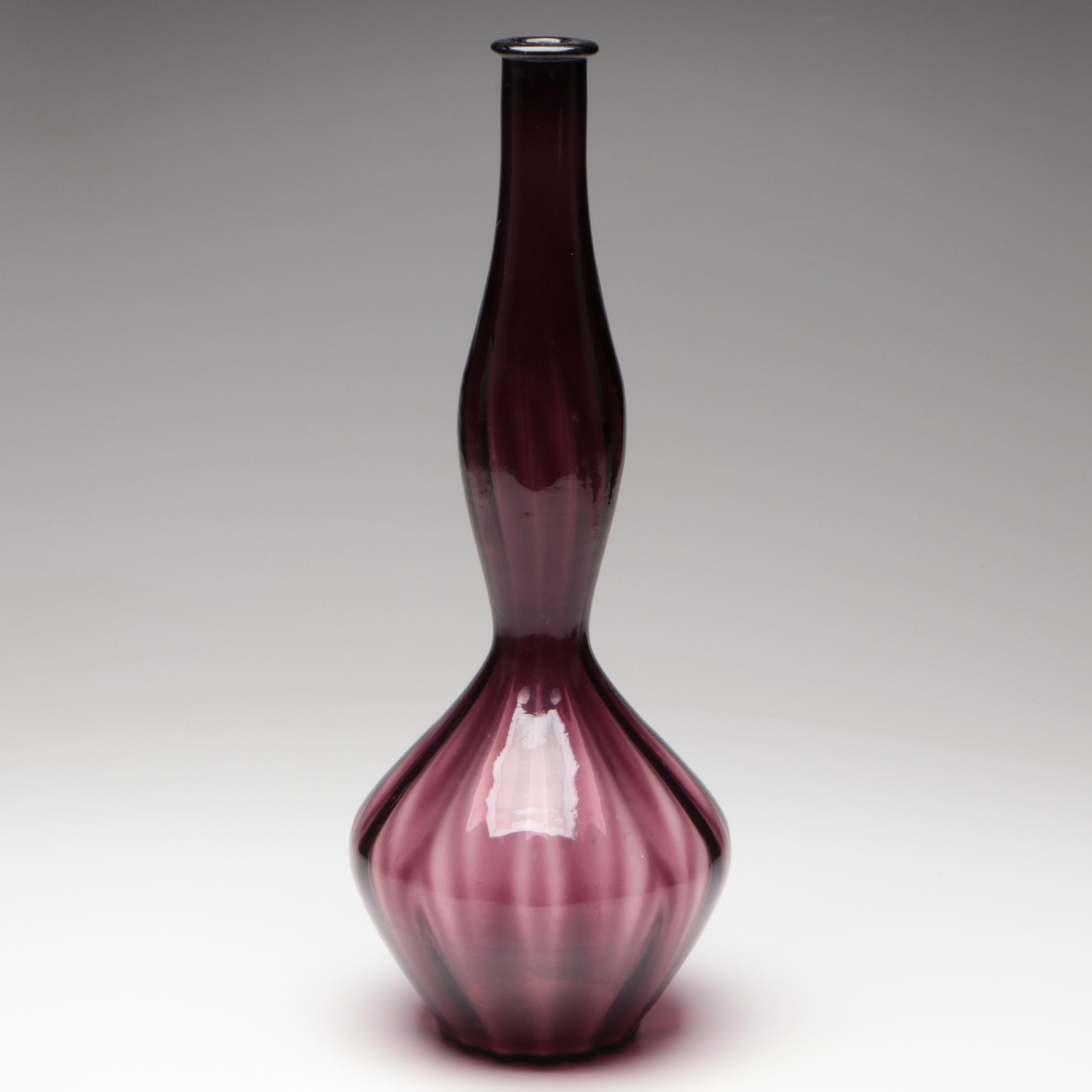 Italian Handmade Optic Amethyst Art Glass Vase, Mid to Late 20th Century