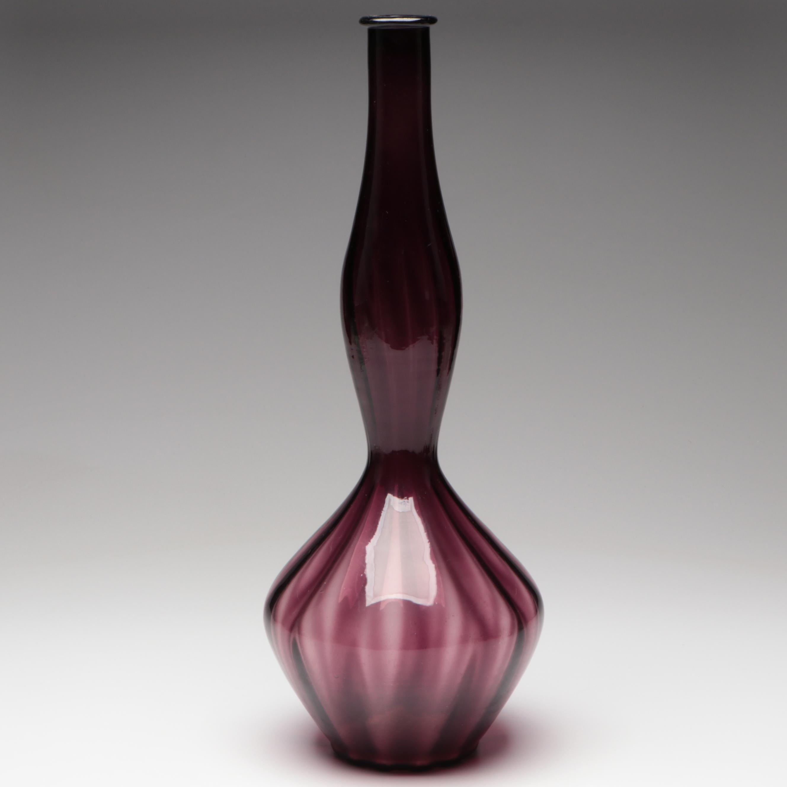 Italian Handmade Optic Amethyst Art Glass Vase, Mid to Late 20th Century