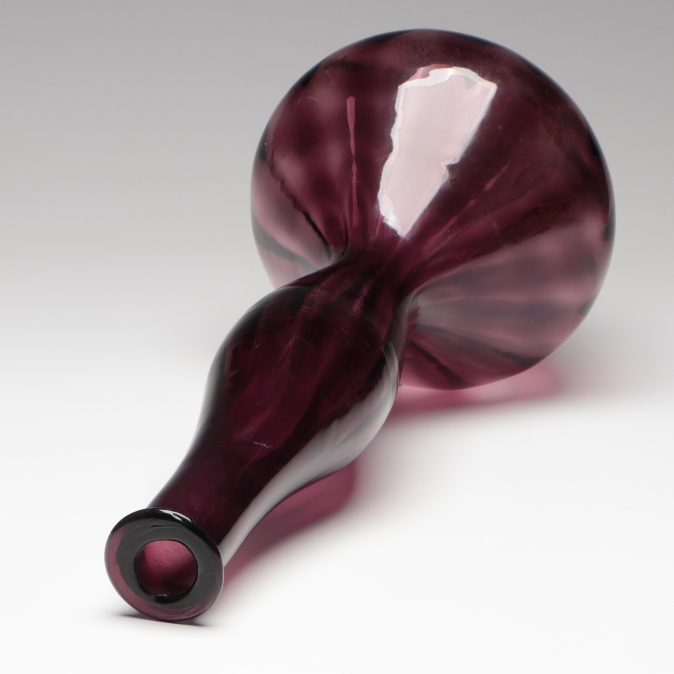 Italian Handmade Optic Amethyst Art Glass Vase, Mid to Late 20th Century