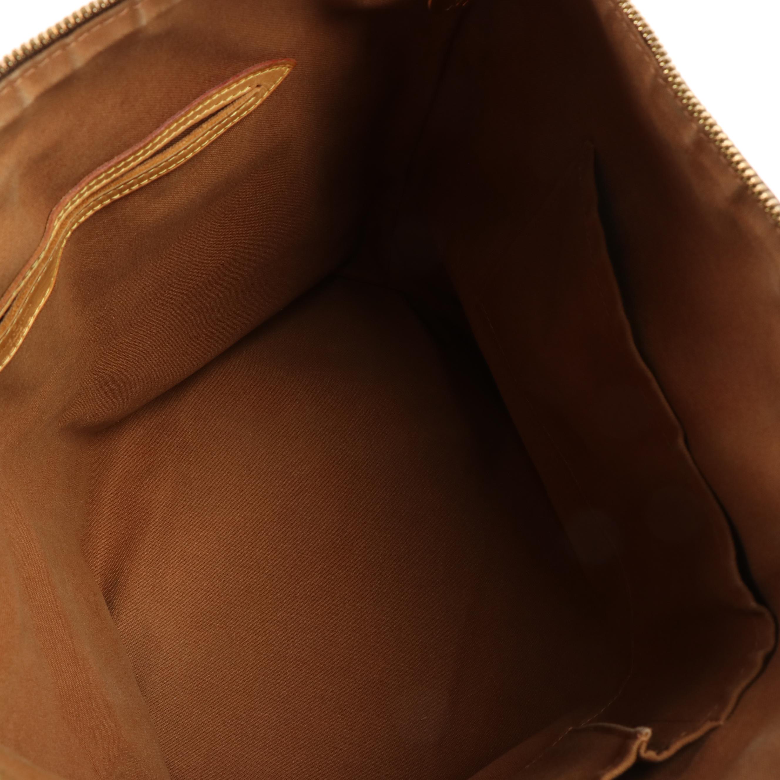 Louis Vuitton Palermo GM Shoulder Bag in Monogram Canvas and Vachetta Leather