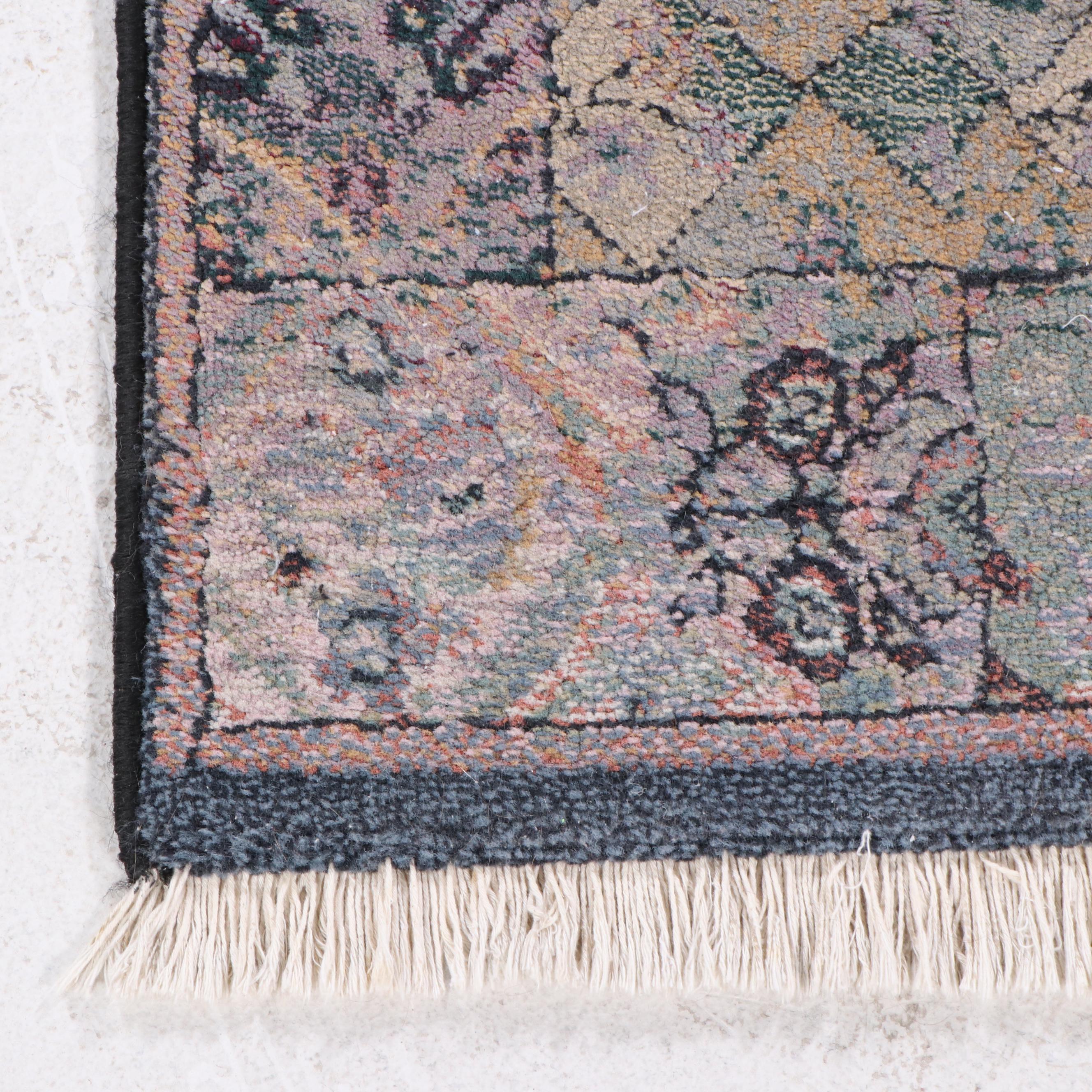 2'1 x 3'2 Machine Made The Rug Gallery Persian Style Accent Rug