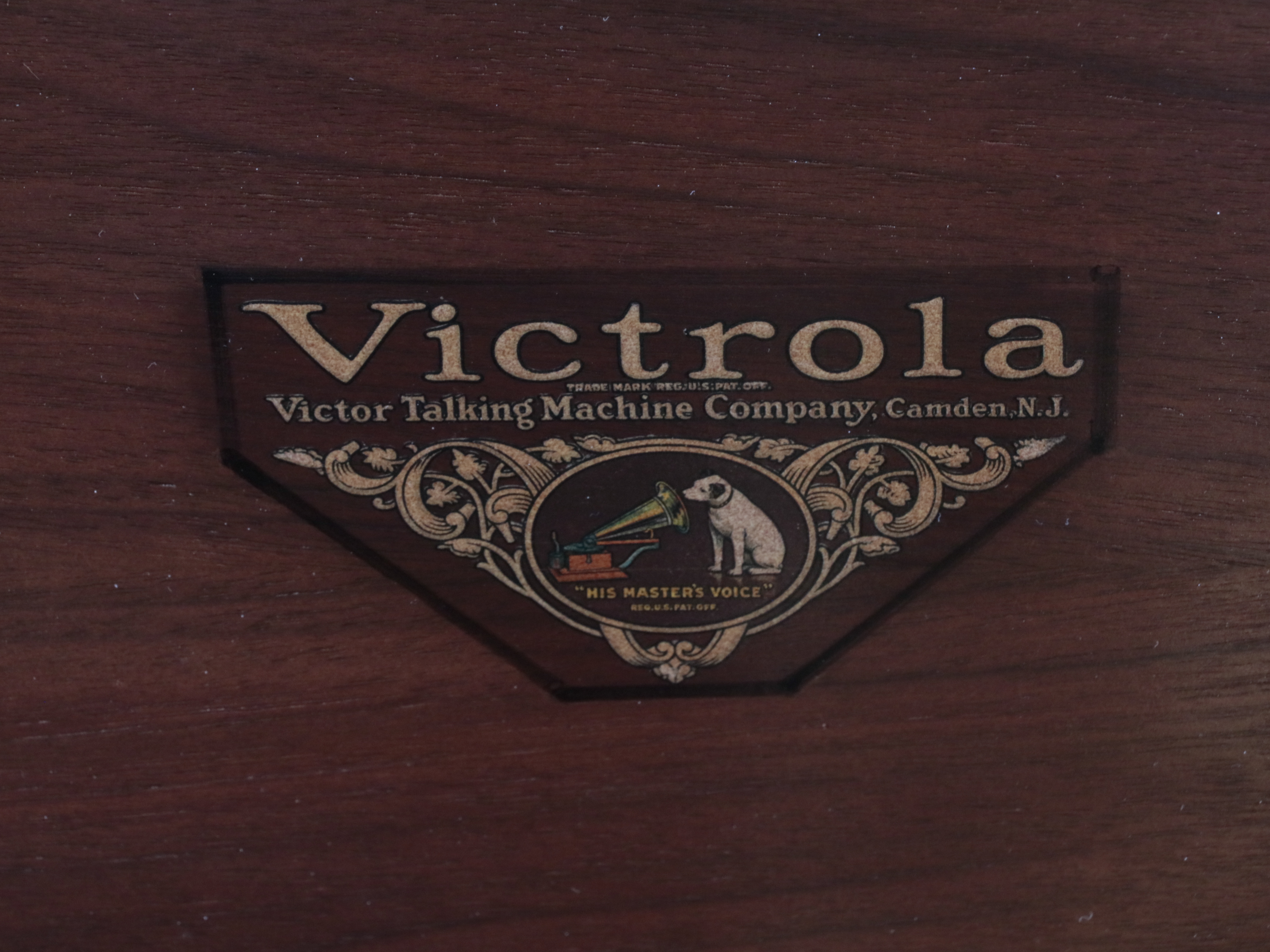 Victor Victrola Credenza Electric Orthophonic Phonograph, 1926