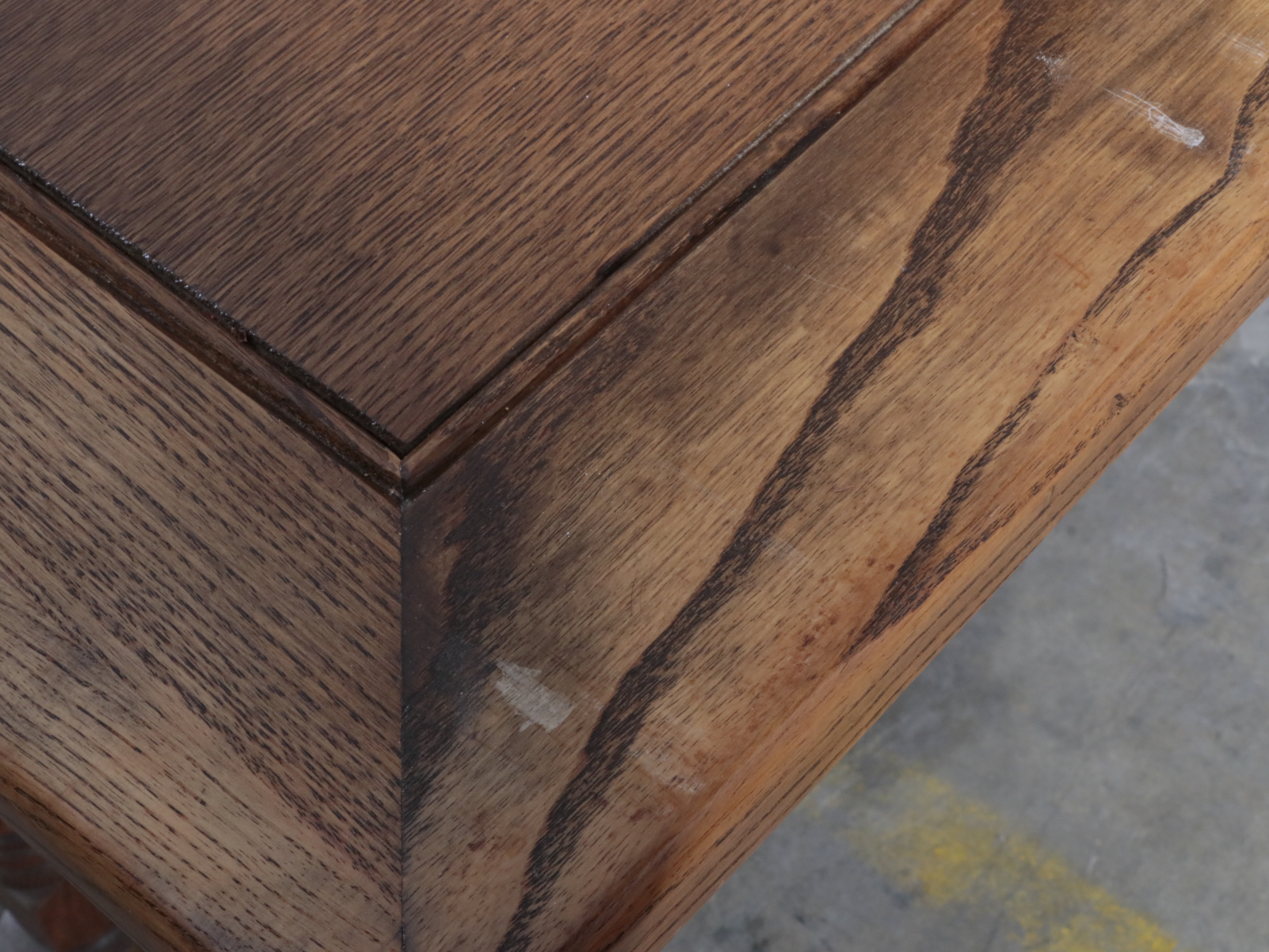 Jacobean Revival Oak Draw Leaf Dining Table, Early to Mid 20th Century