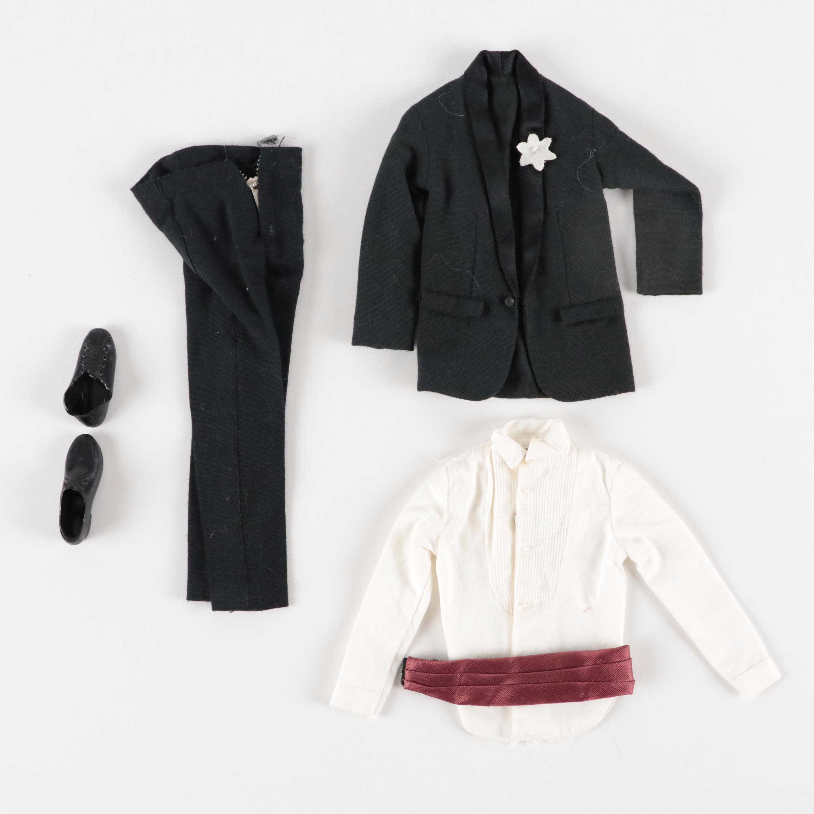 Barbie "Fashion Sunflower" and Other Barbie, Ken, Francie and Skipper Clothes