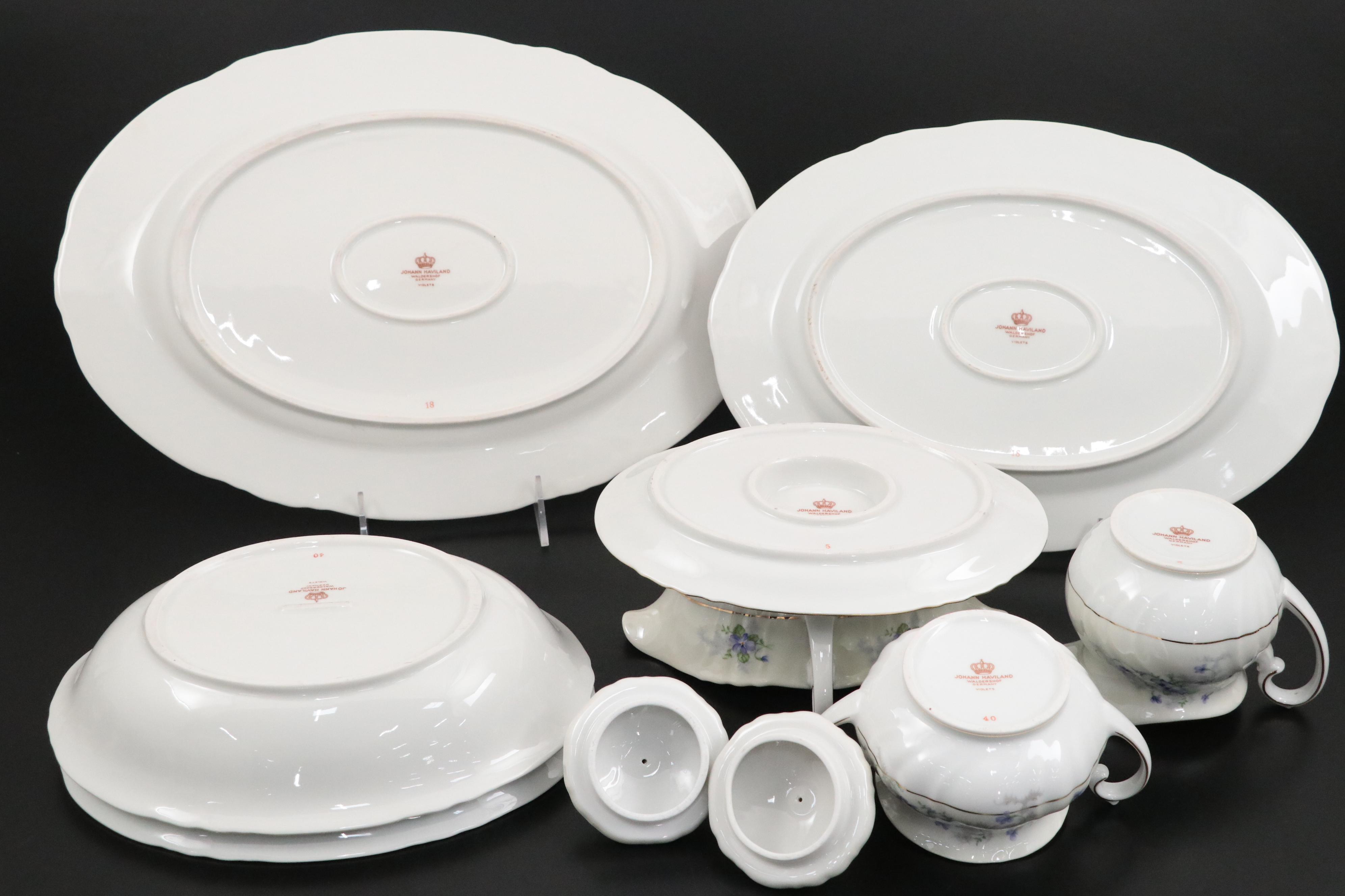 Johann Haviland "Violets" Porcelain Dinnerware, Mid to Late 20th C.