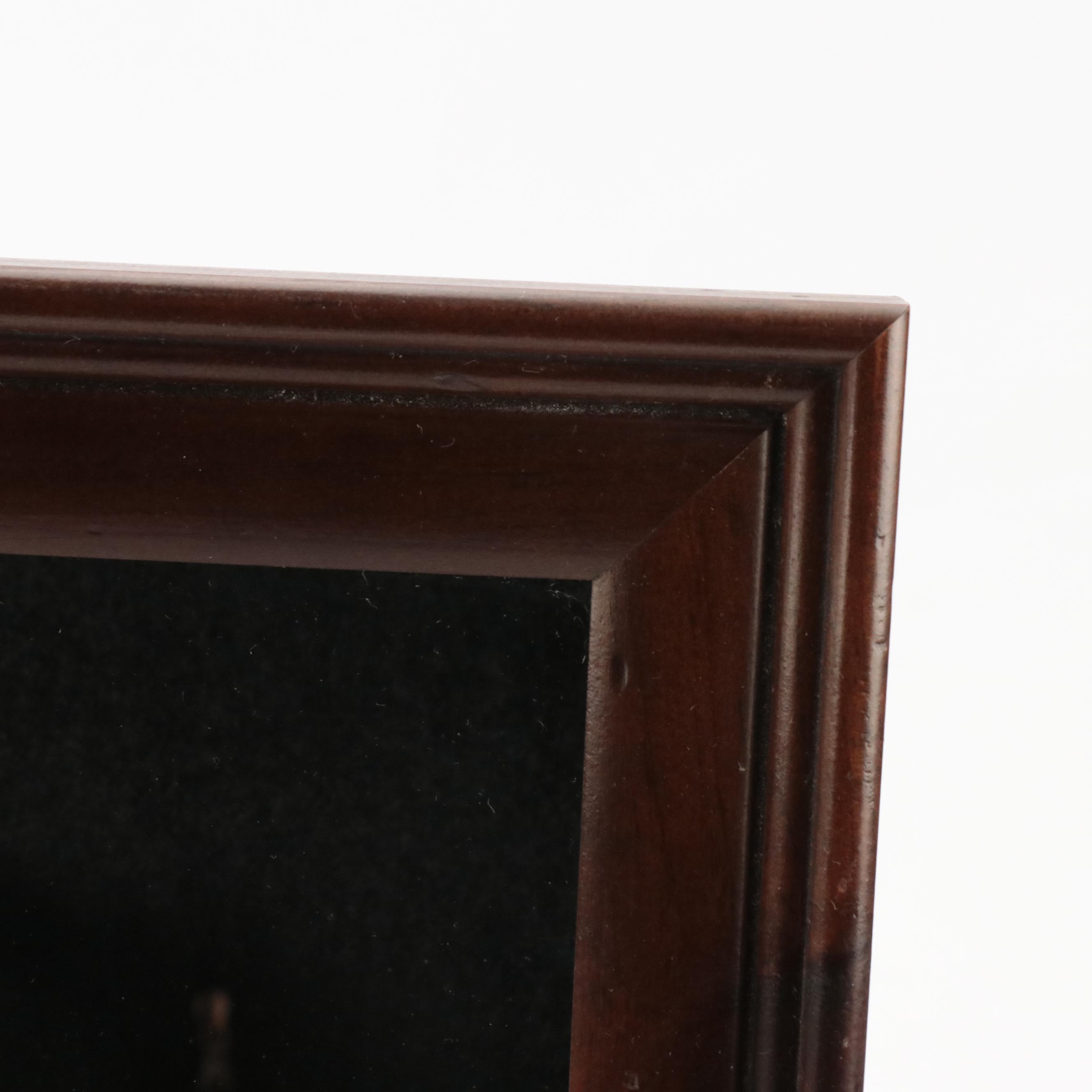 Silks Unlimited Man O' War/War Admiral Racing Silks Replica in Shadow Box