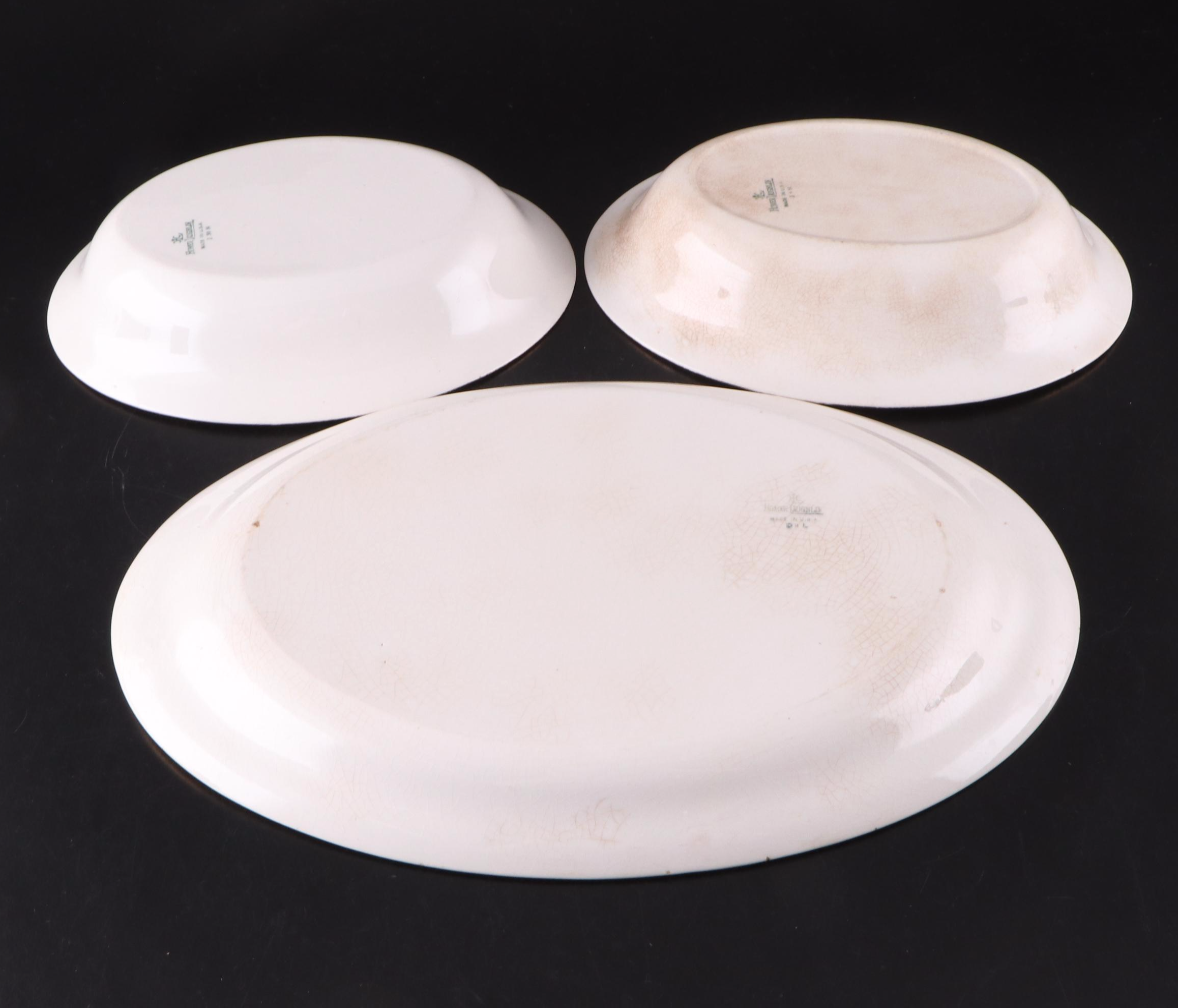 Homer Laughlin Gilt Rimmed Ceramic Floral Dinnerware, 1930