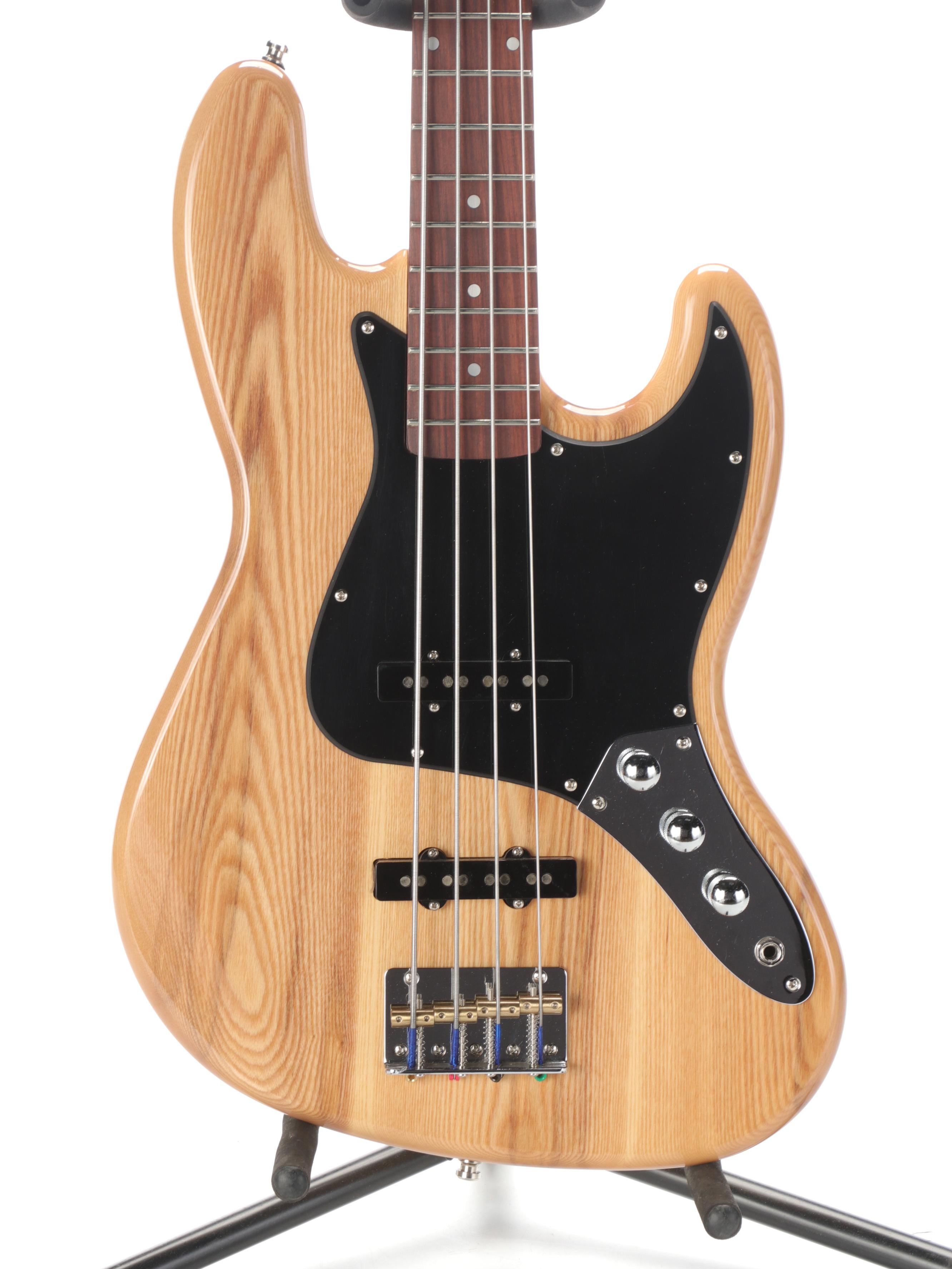 Fender 4 String Right-Handed Jazz Bass, 21st Century