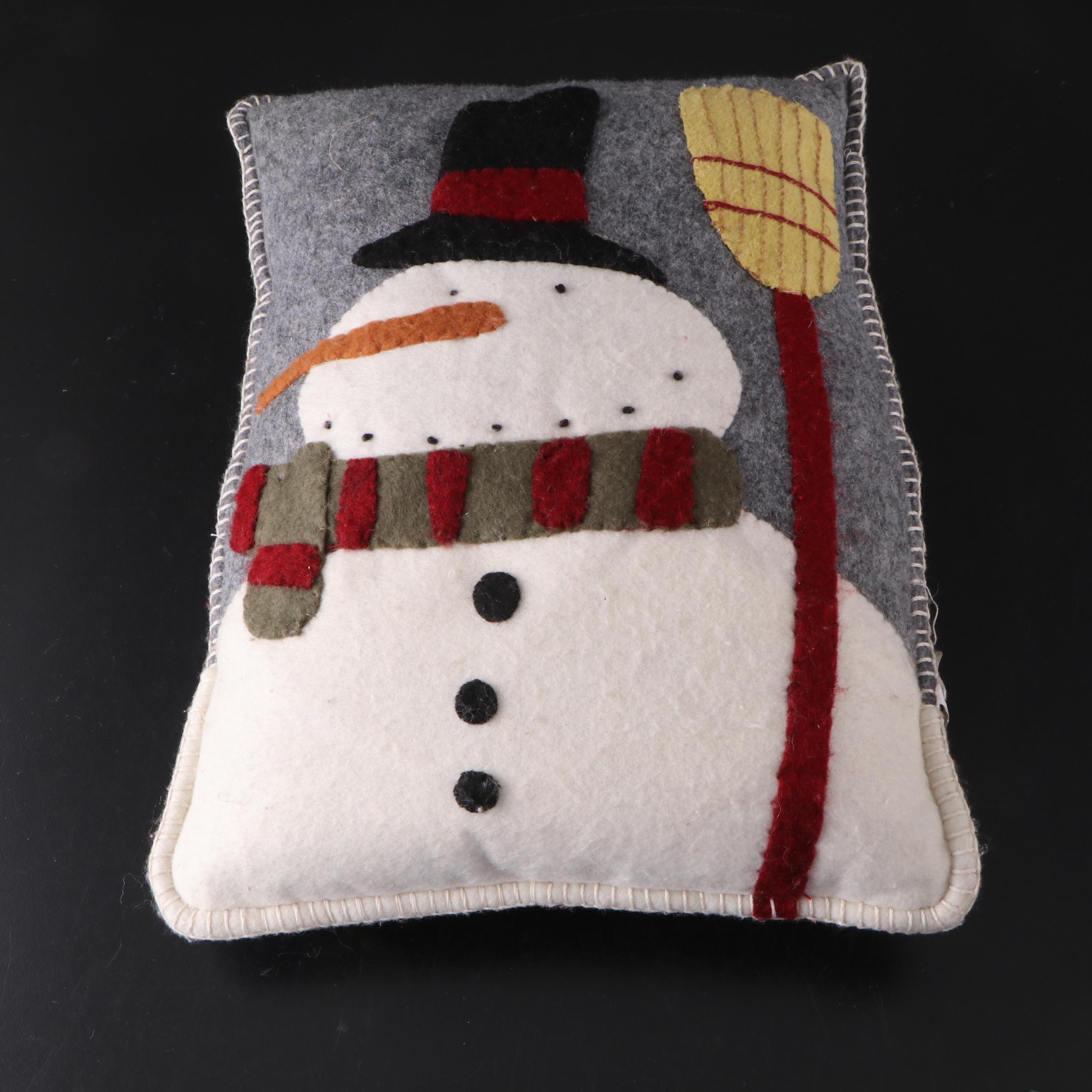 Thomas Kinkade Illuminated Snowman with Other Snowman Decor