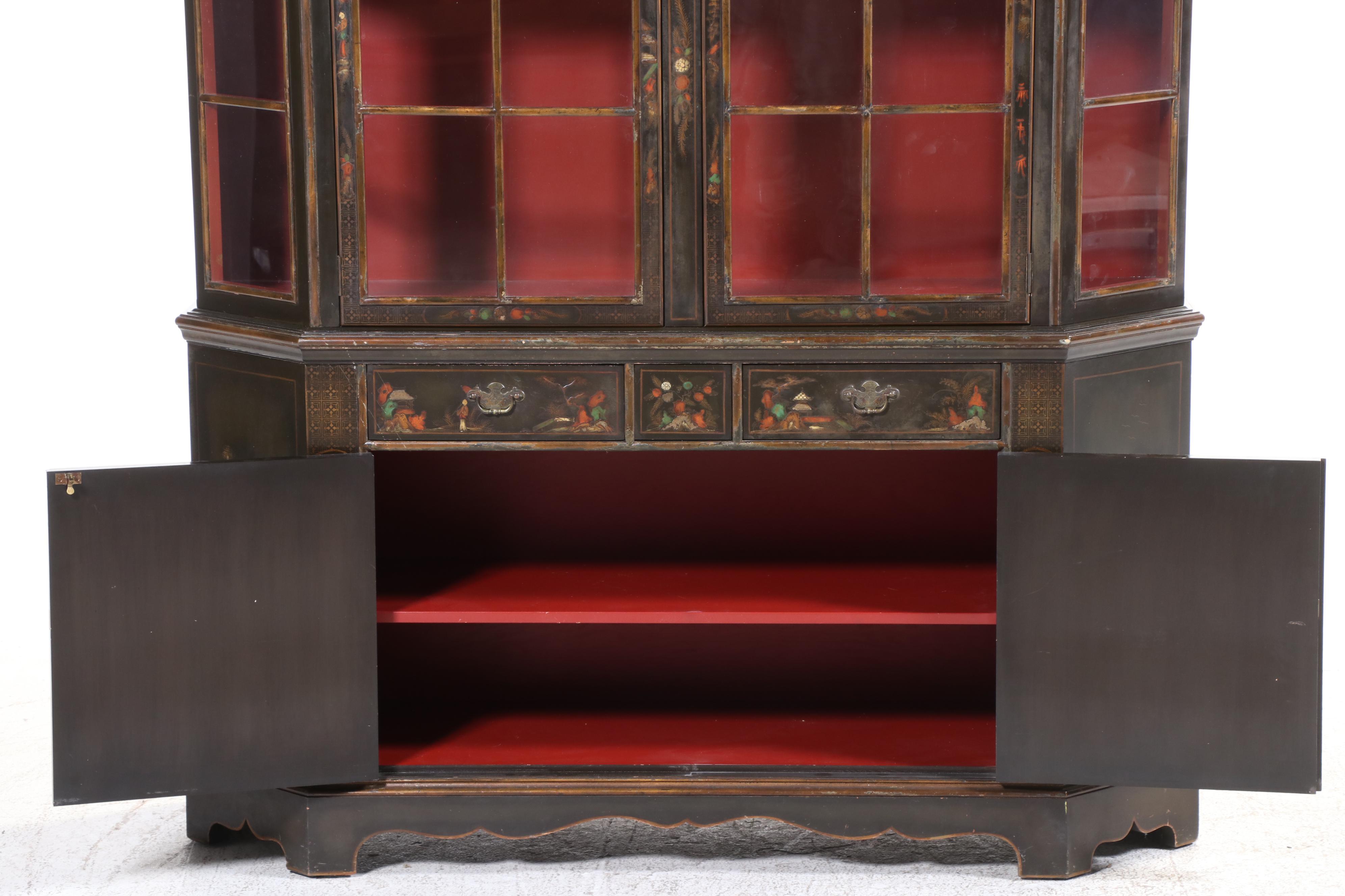 Schmieg & Kotzian Chinoiserie-Decorated Queen Anne Style China Cabinet