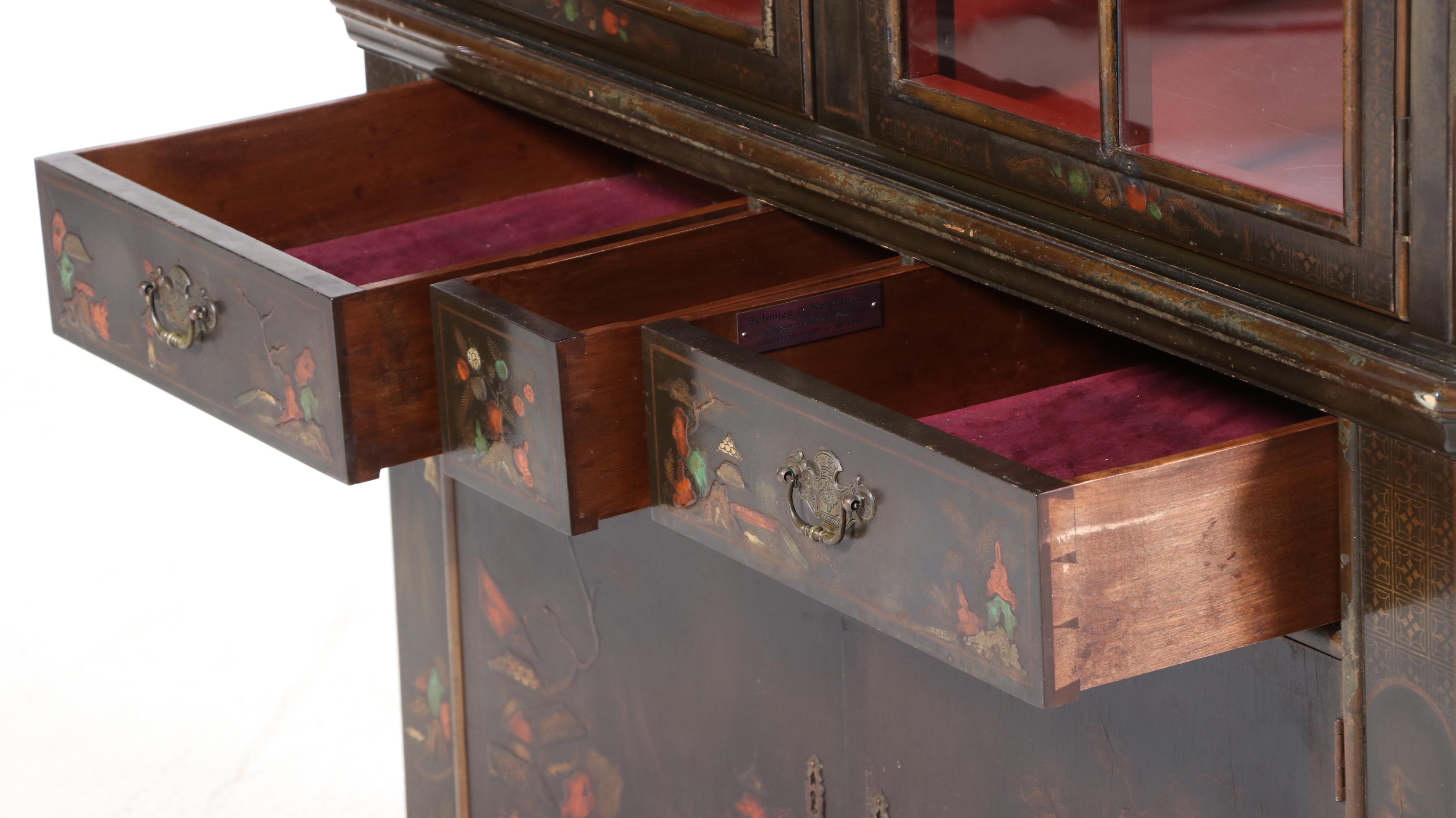 Schmieg & Kotzian Chinoiserie-Decorated Queen Anne Style China Cabinet