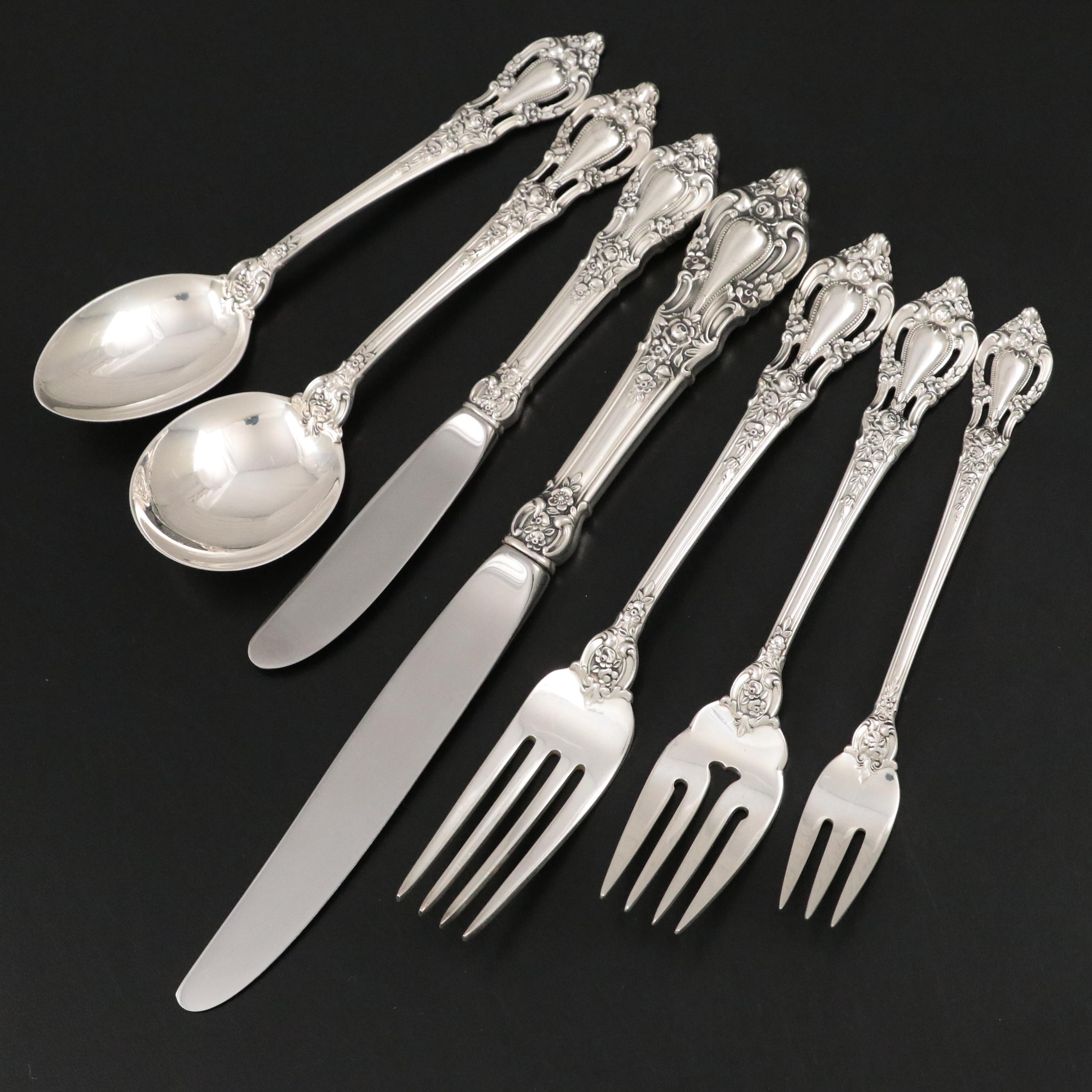 Lunt "Eloquence" Sterling Silver Flatware, Mid to Late 20th C.