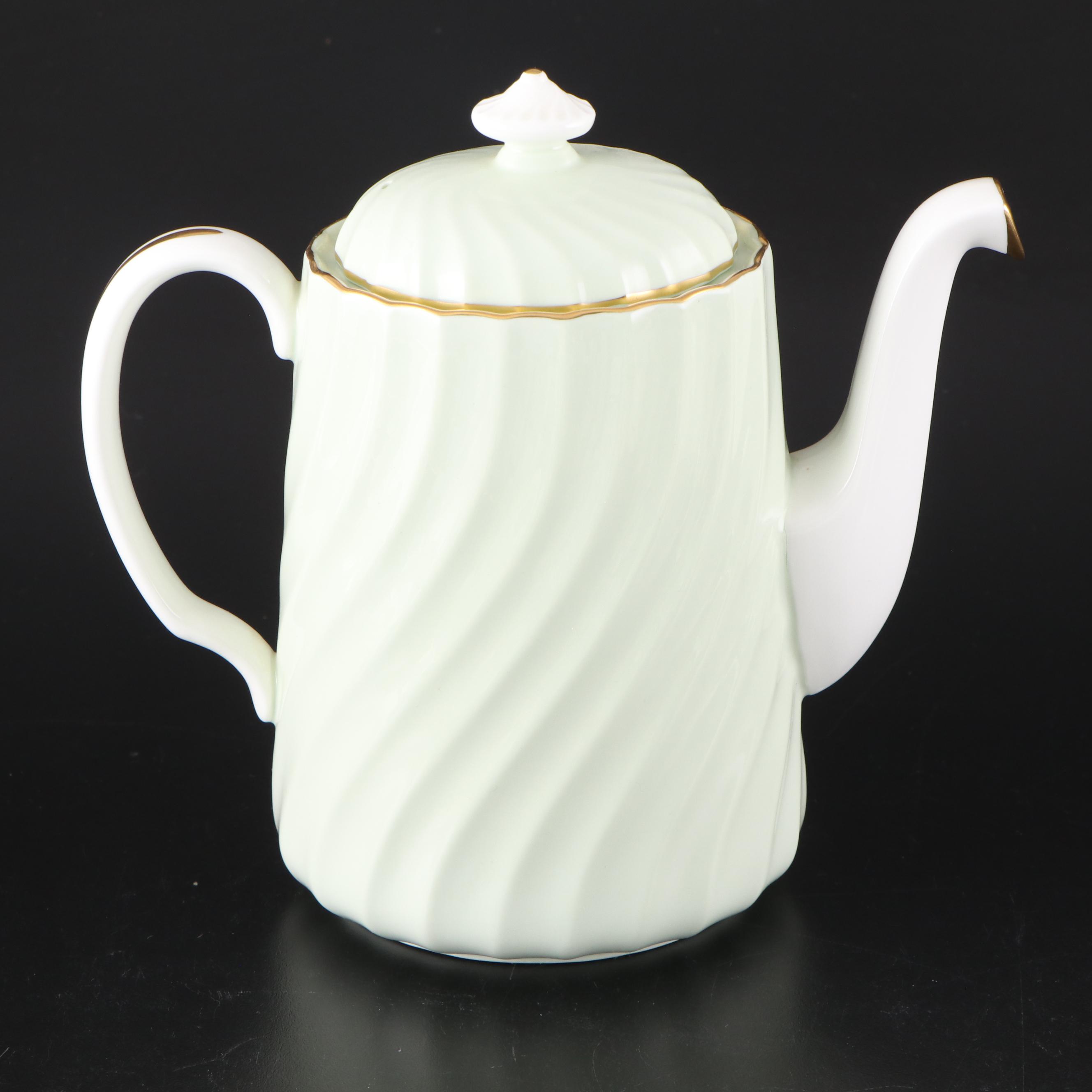 Minton "Shell" Green and Gold Trim Bone China Dinnerware, 1945–1959