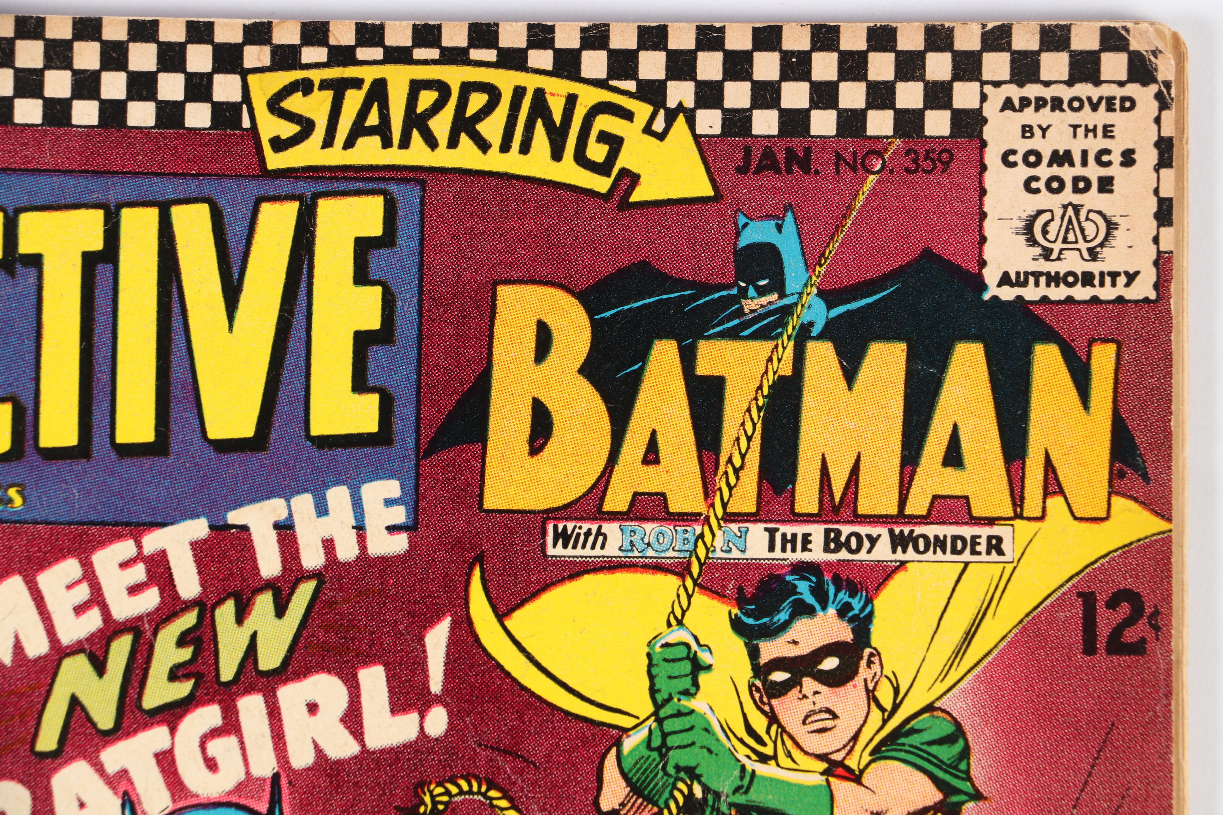 Silver Age DC "Detective Comics" Issue #359 Featuring Batgirl First Appearance