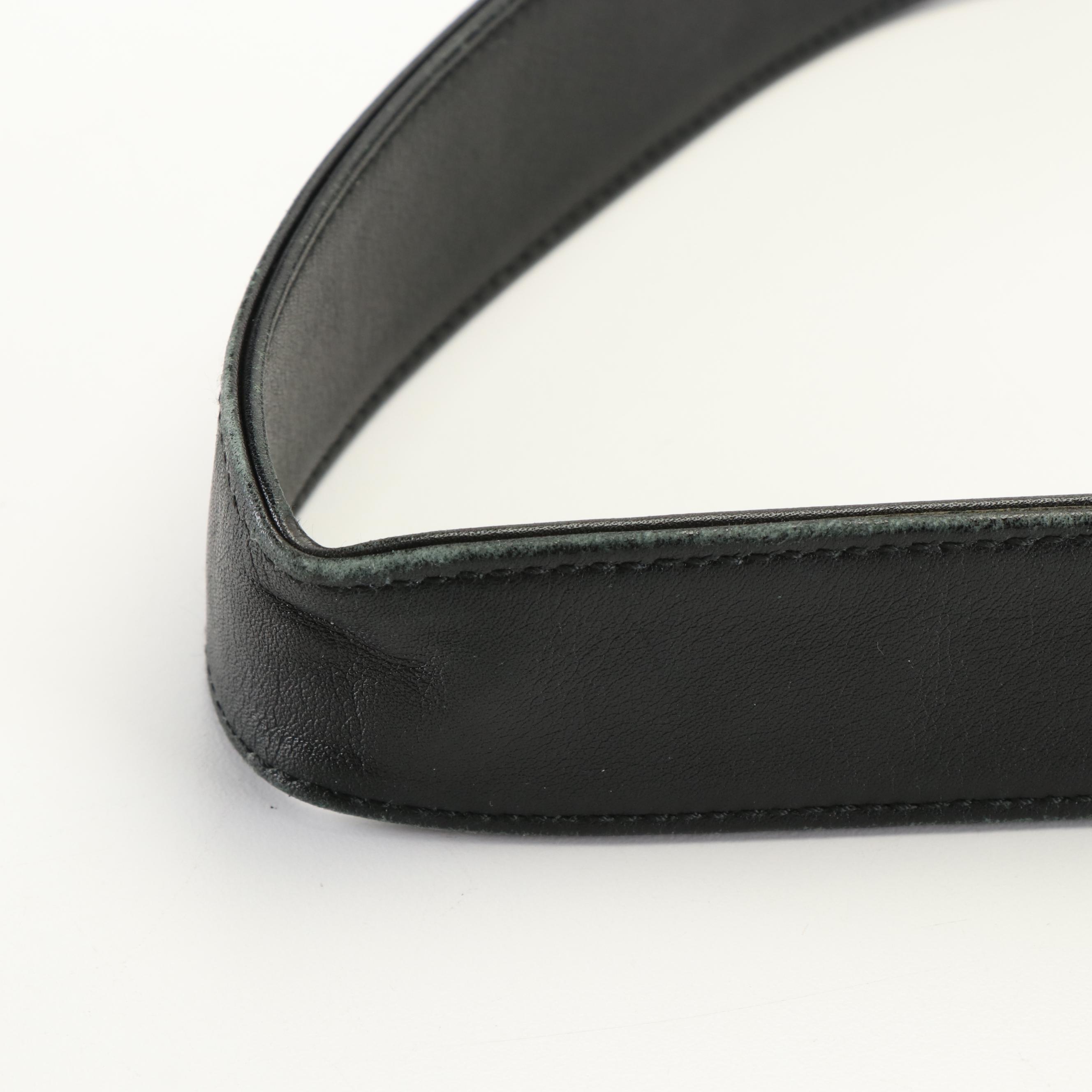 Prada Shoulder Bag in Black Pebbled Leather