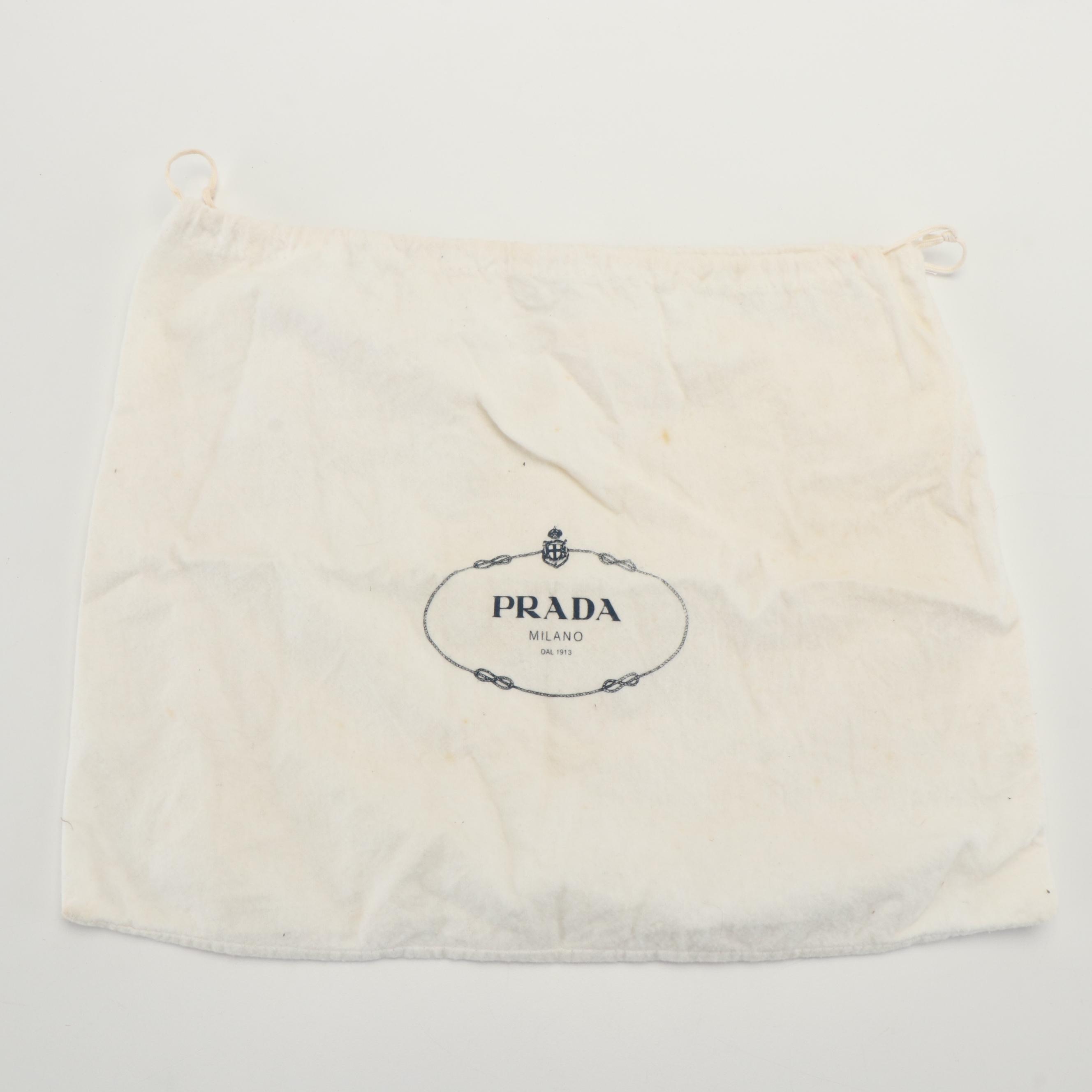 Prada Shoulder Bag in Black Pebbled Leather