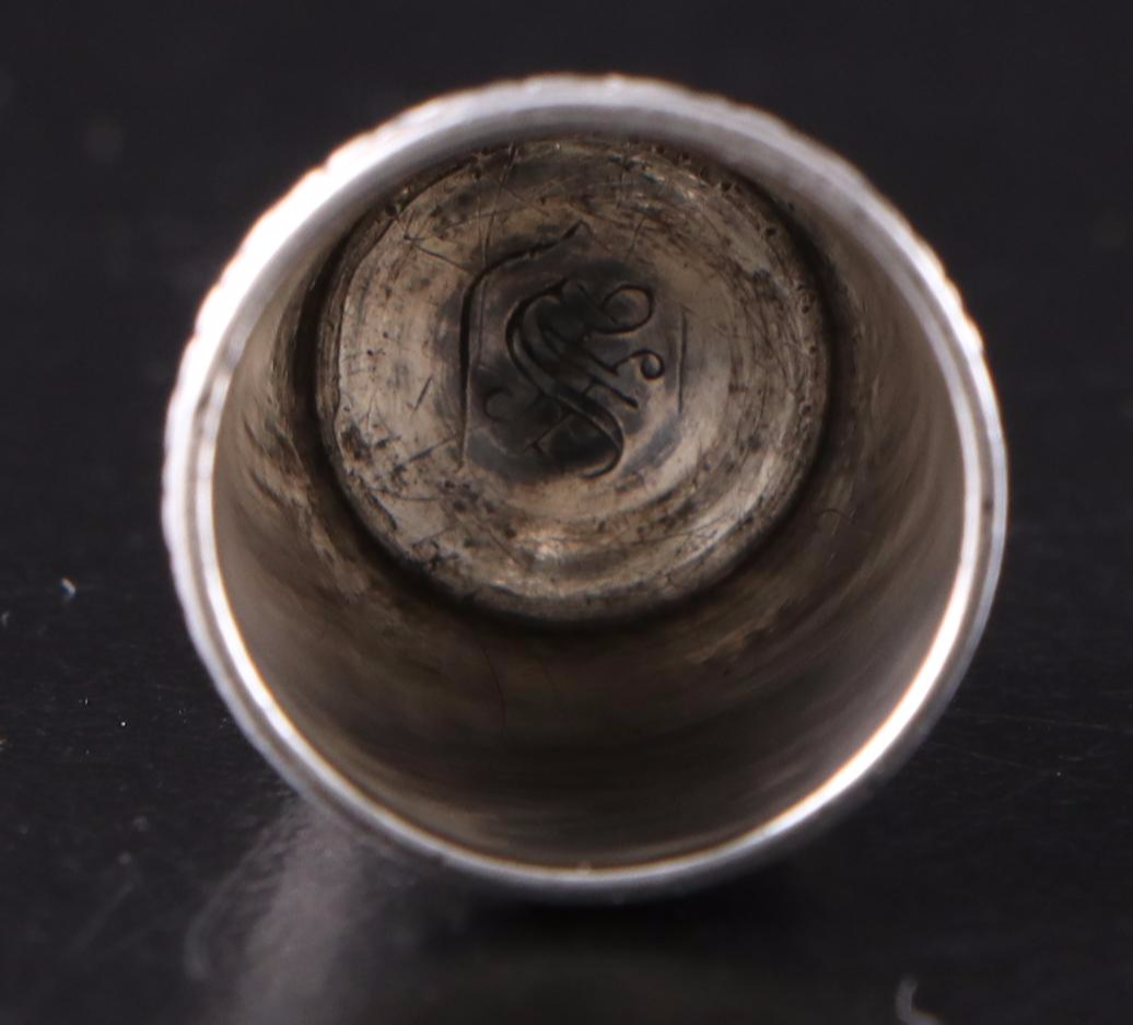 Simons Brothers & Co. Sterling Silver Thimble with Other Sterling Thimbles
