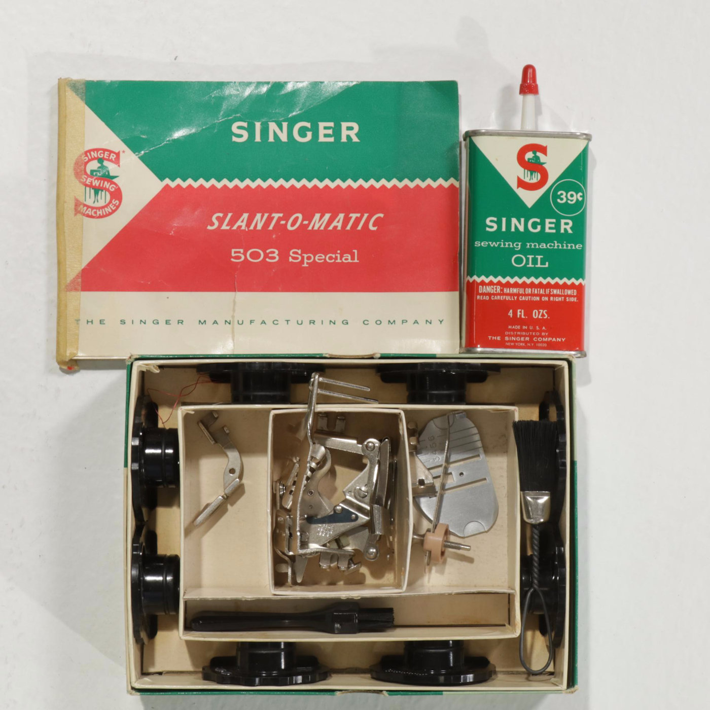 Singer Sewing Machine Table Model 503A, 1961 | EBTH