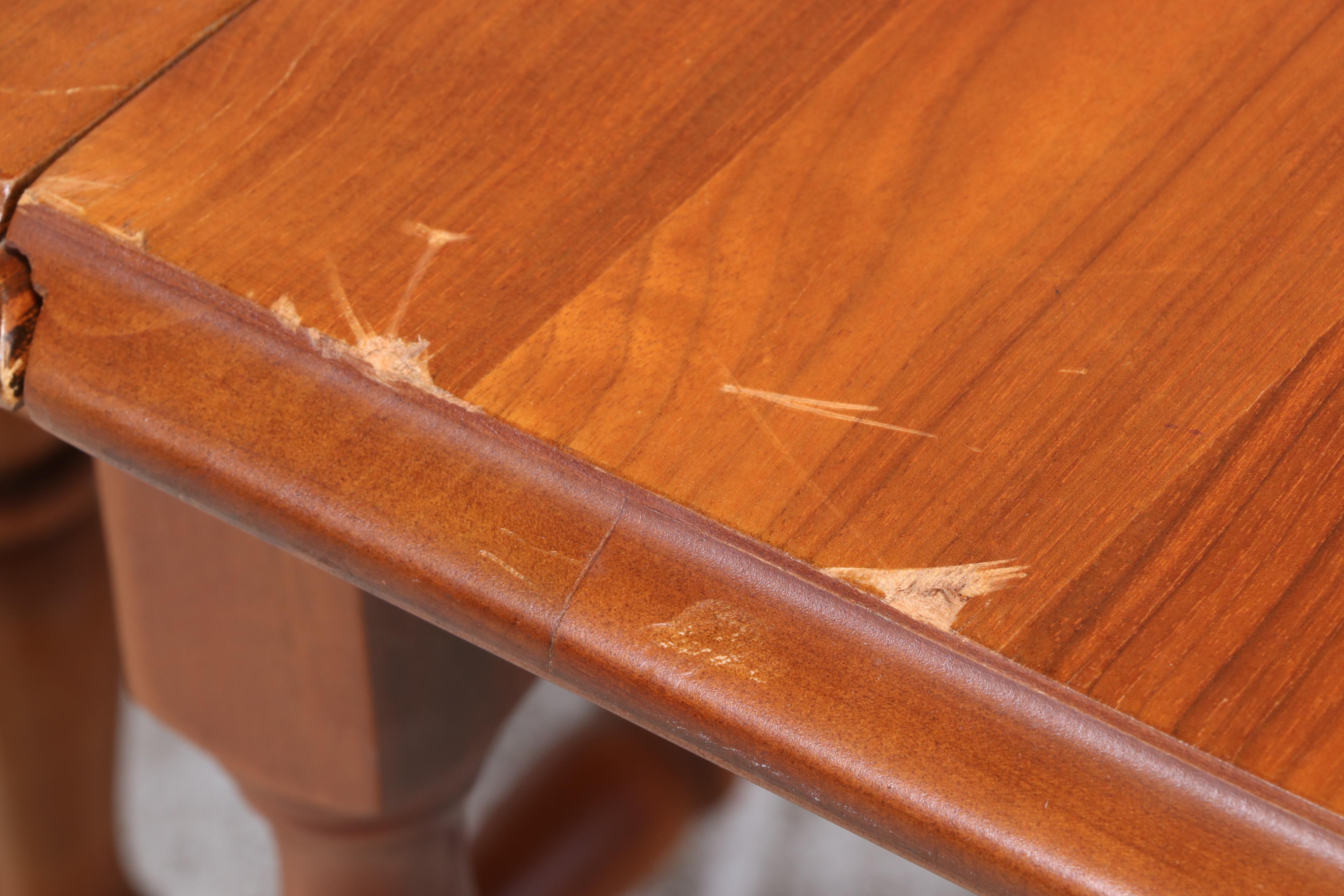 William and Mary Style Walnut Gateleg Table, 20th Century