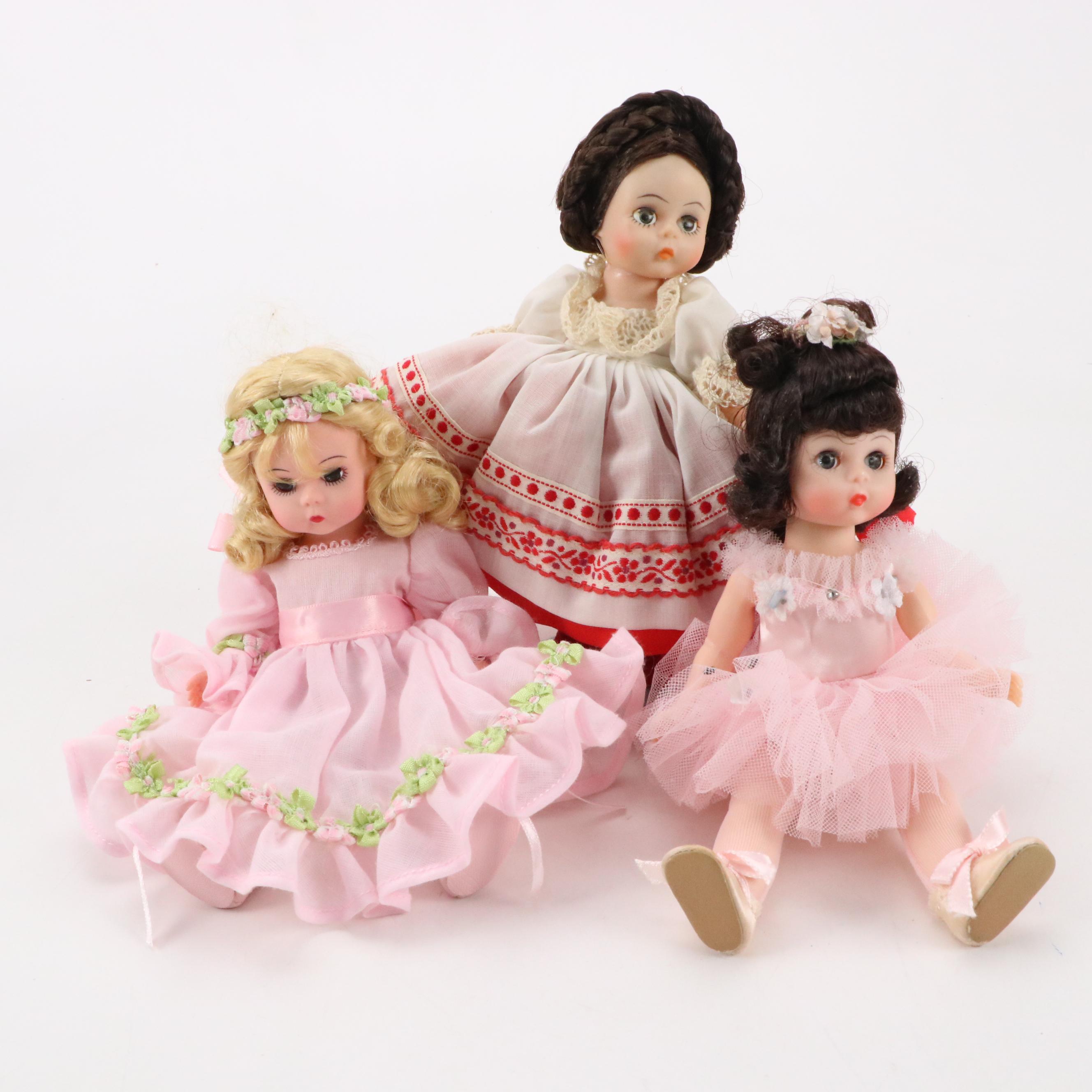 Mattel Happy Holidays Barbie with Madame Alexander and Ideal Dolls