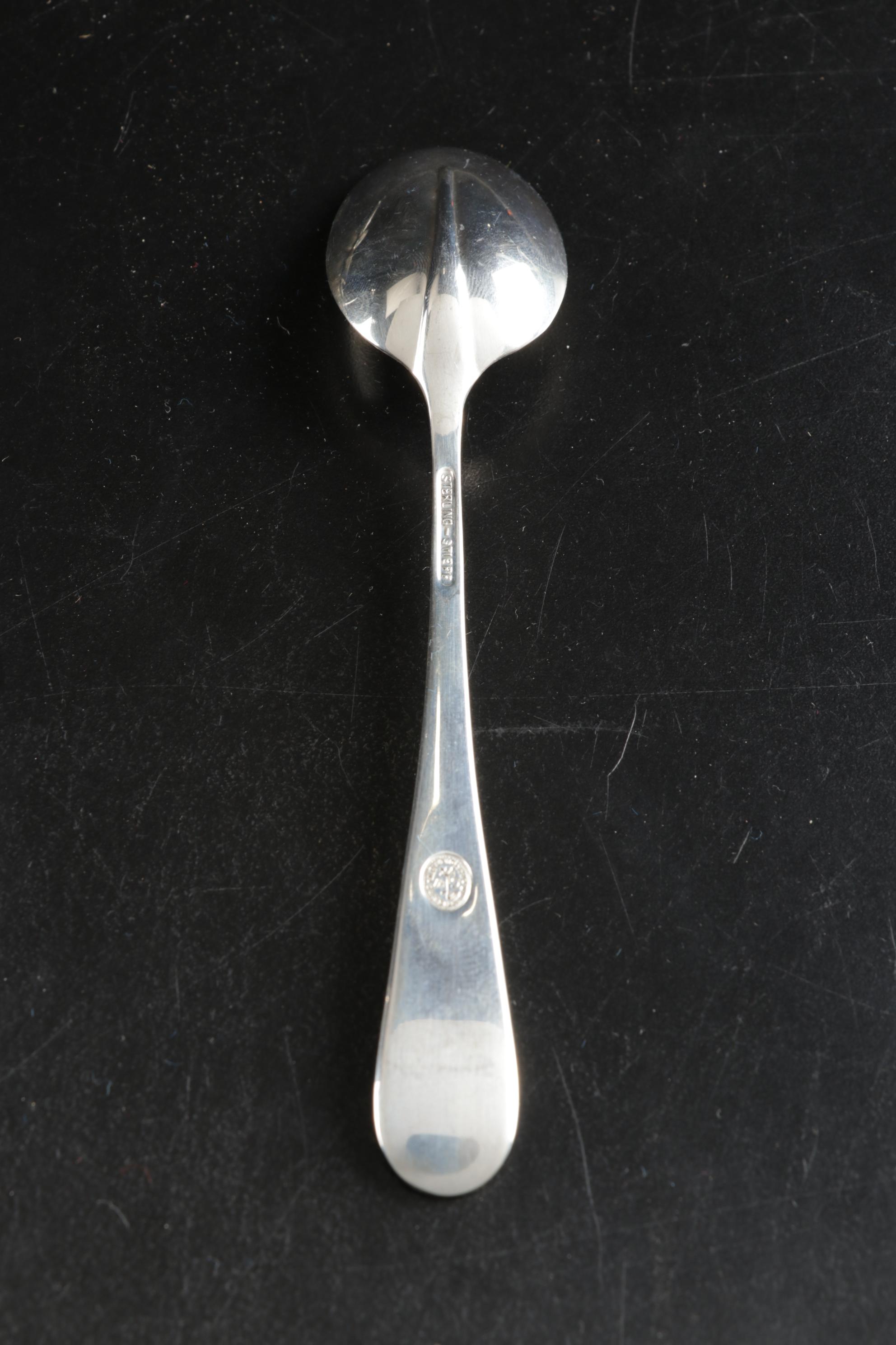 Kirk Stieff Sterling "Williamsburg Queen Anne" Colonial Restoration Flatware