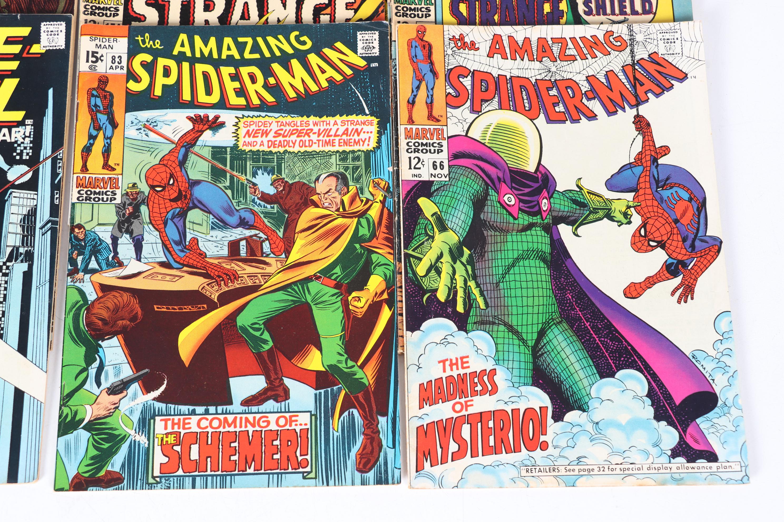 Marvel Comic Collection With Spider-Man, Dare Devil, Dr Strange and More, Silver
