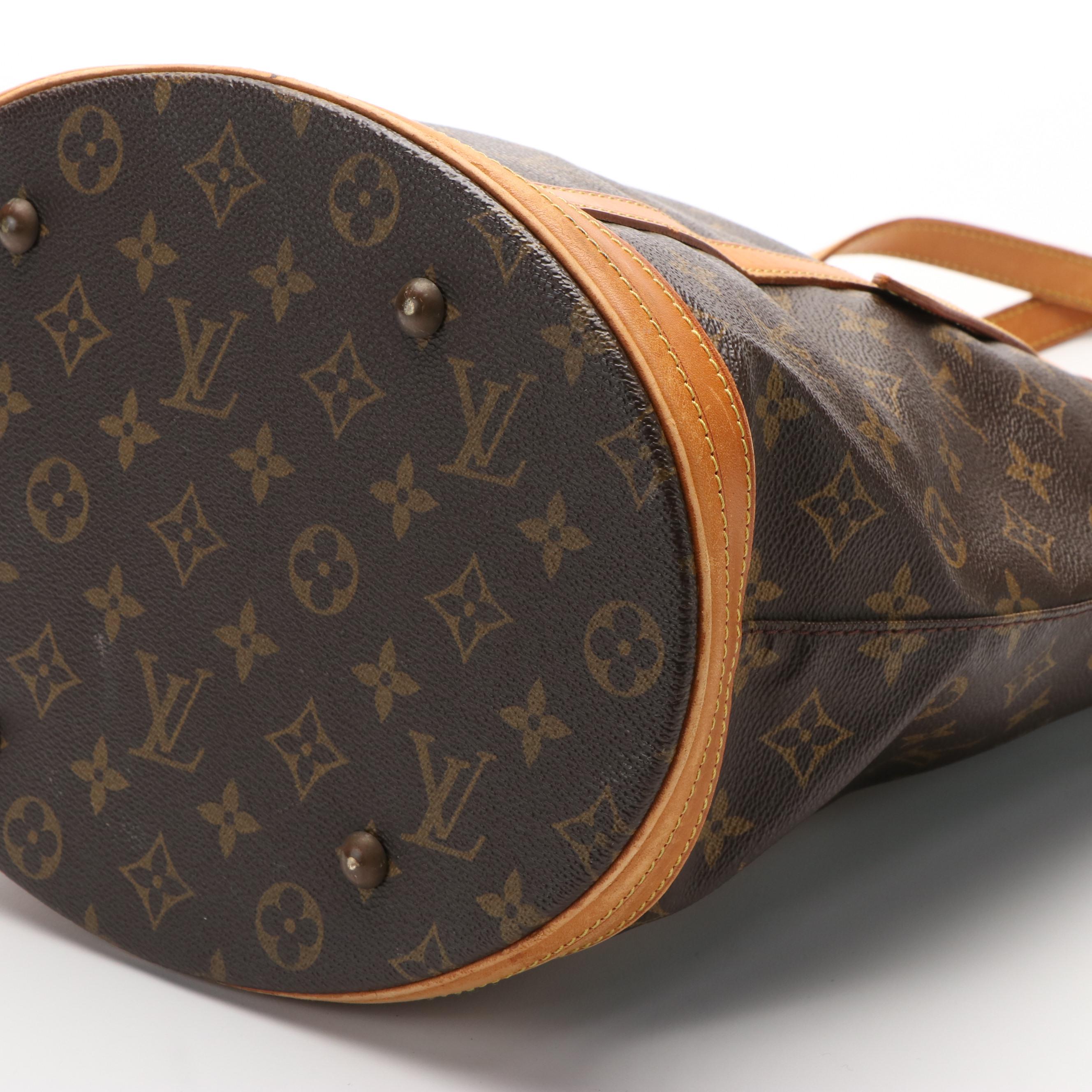 Louis Vuitton Bucket Tote GM in Brown Monogram Canvas