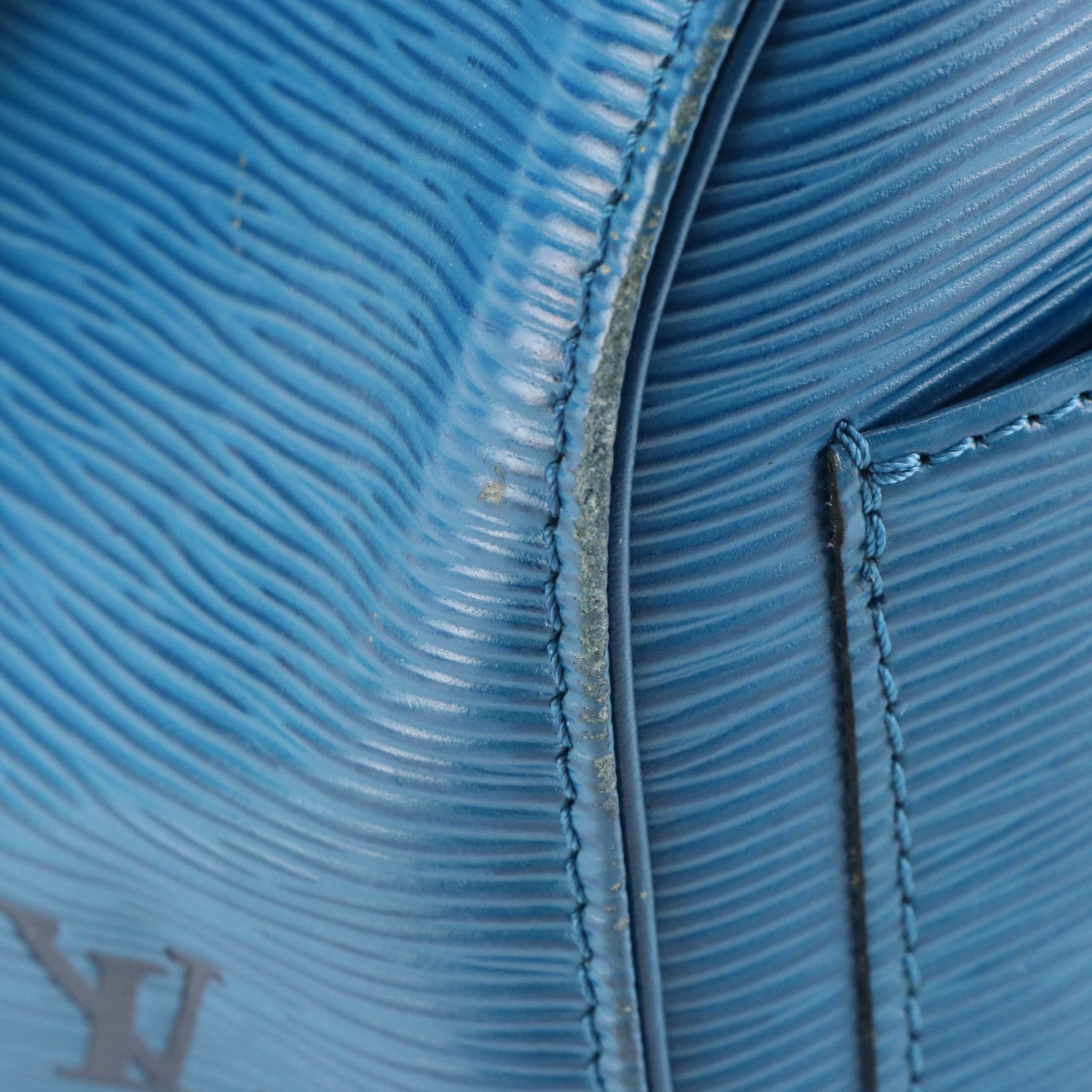 Louis Vuitton Speedy 25 in Toledo Blue Epi Leather