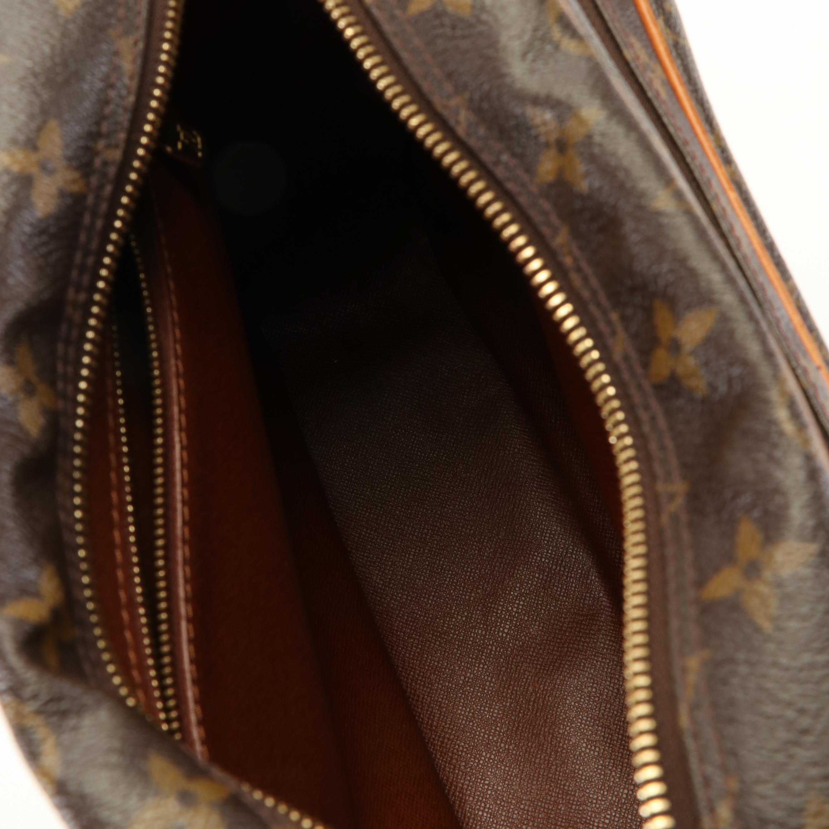 Louis Vuitton Nile Crossbody Messenger Bag in Monogram Coated Canvas
