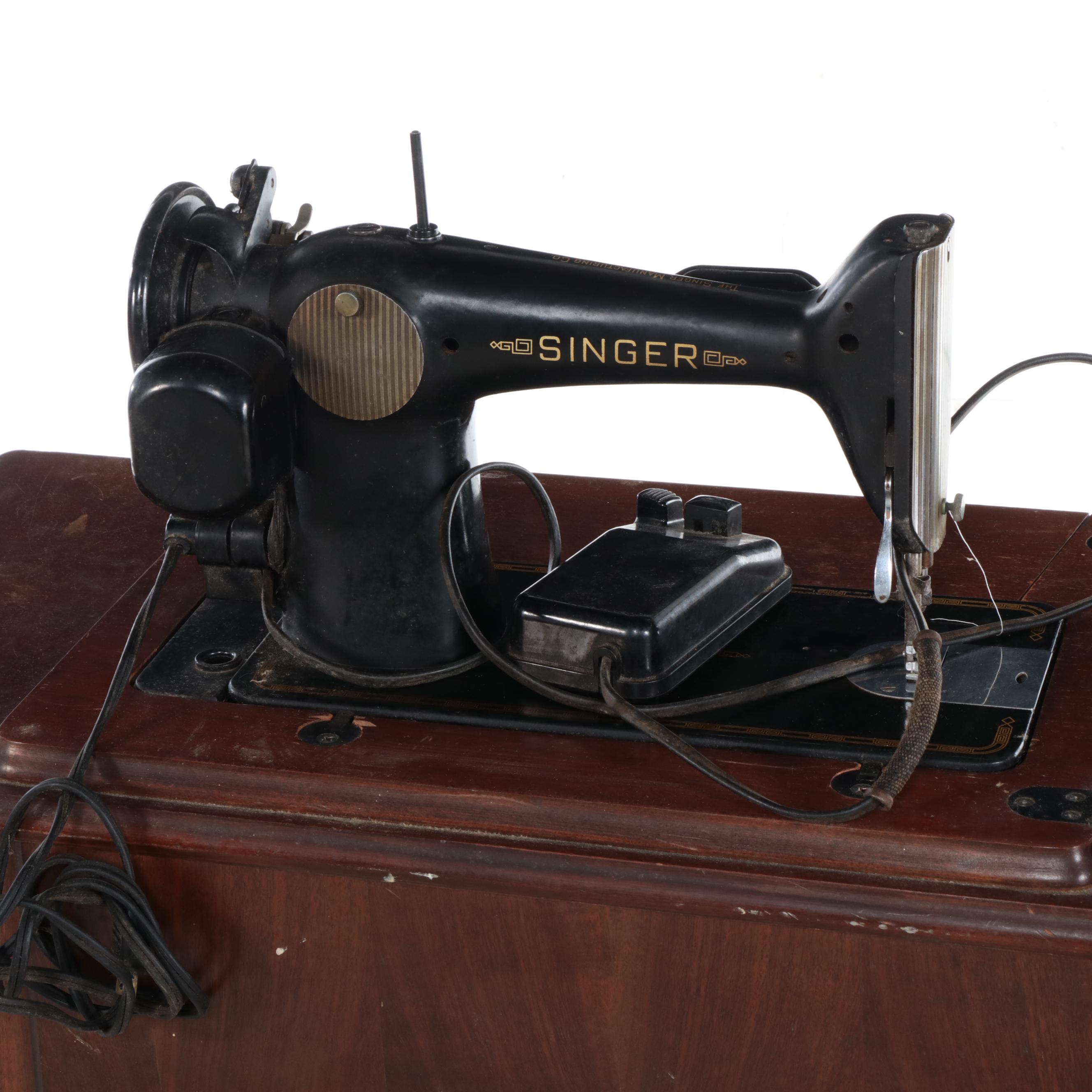 Singer Sewing Machine Model 201 with Wooden Sewing Table, 1952