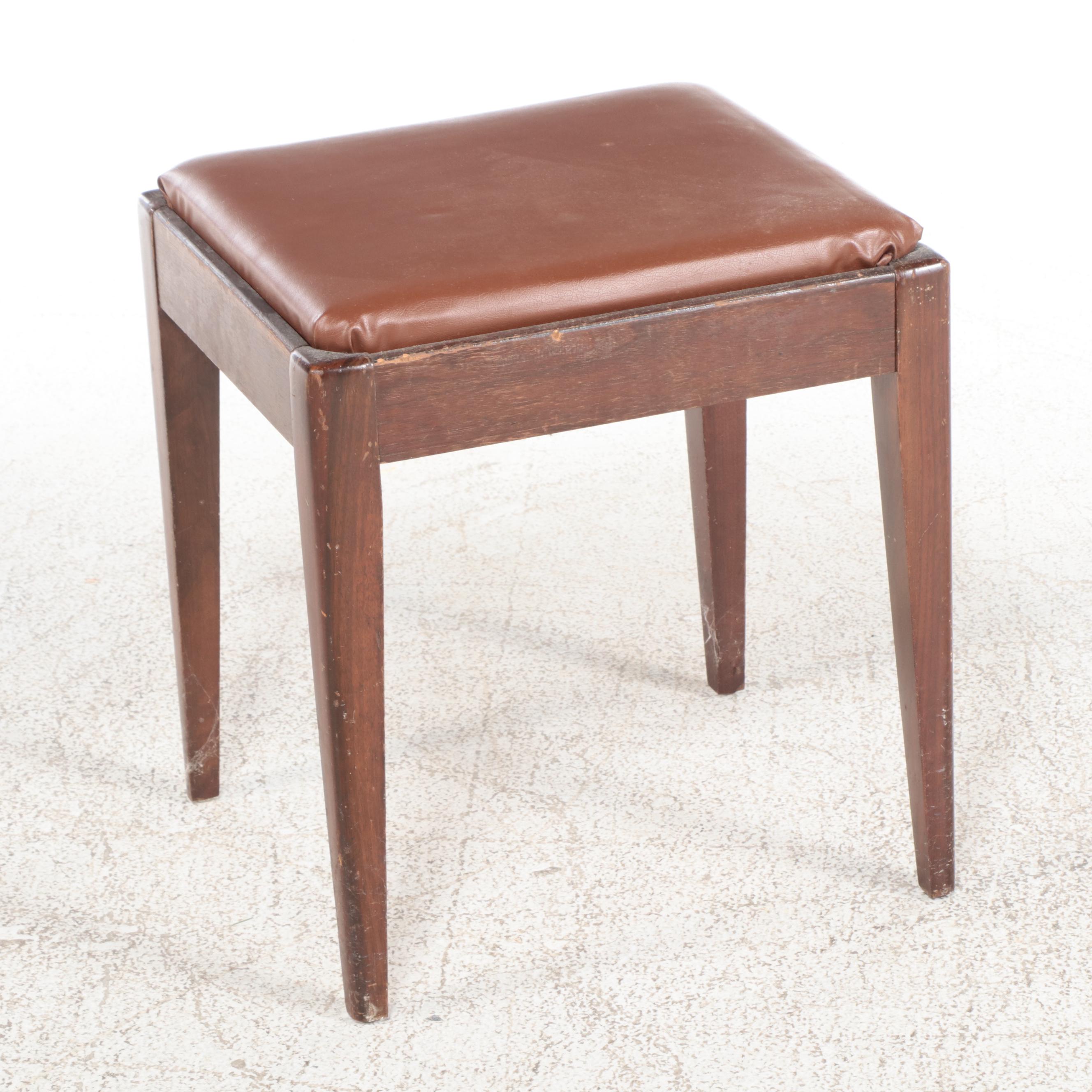 Singer Sewing Machine Model 201 with Wooden Sewing Table, 1952