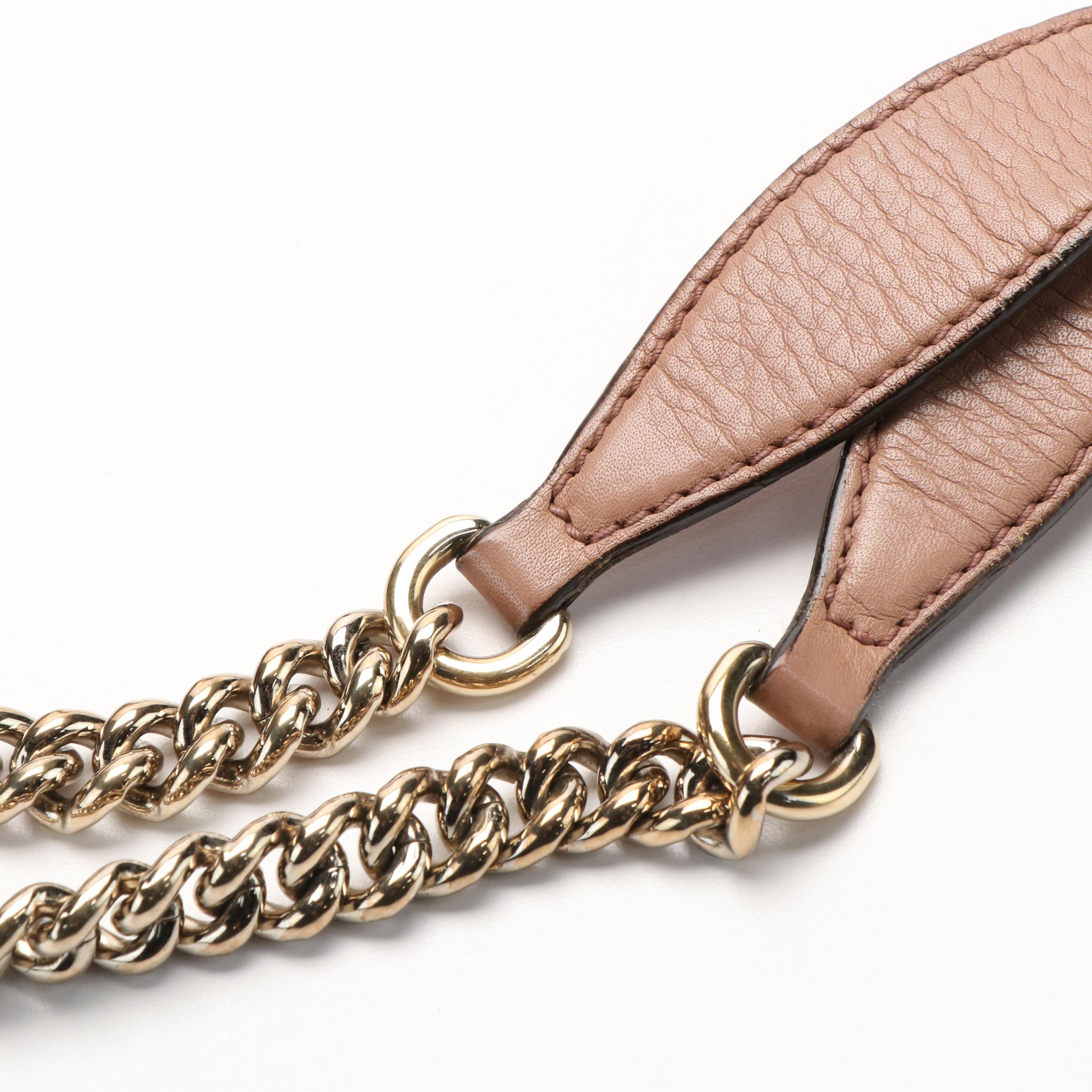 Gucci Soho Chain Shoulder Bag in Pebbled Leather