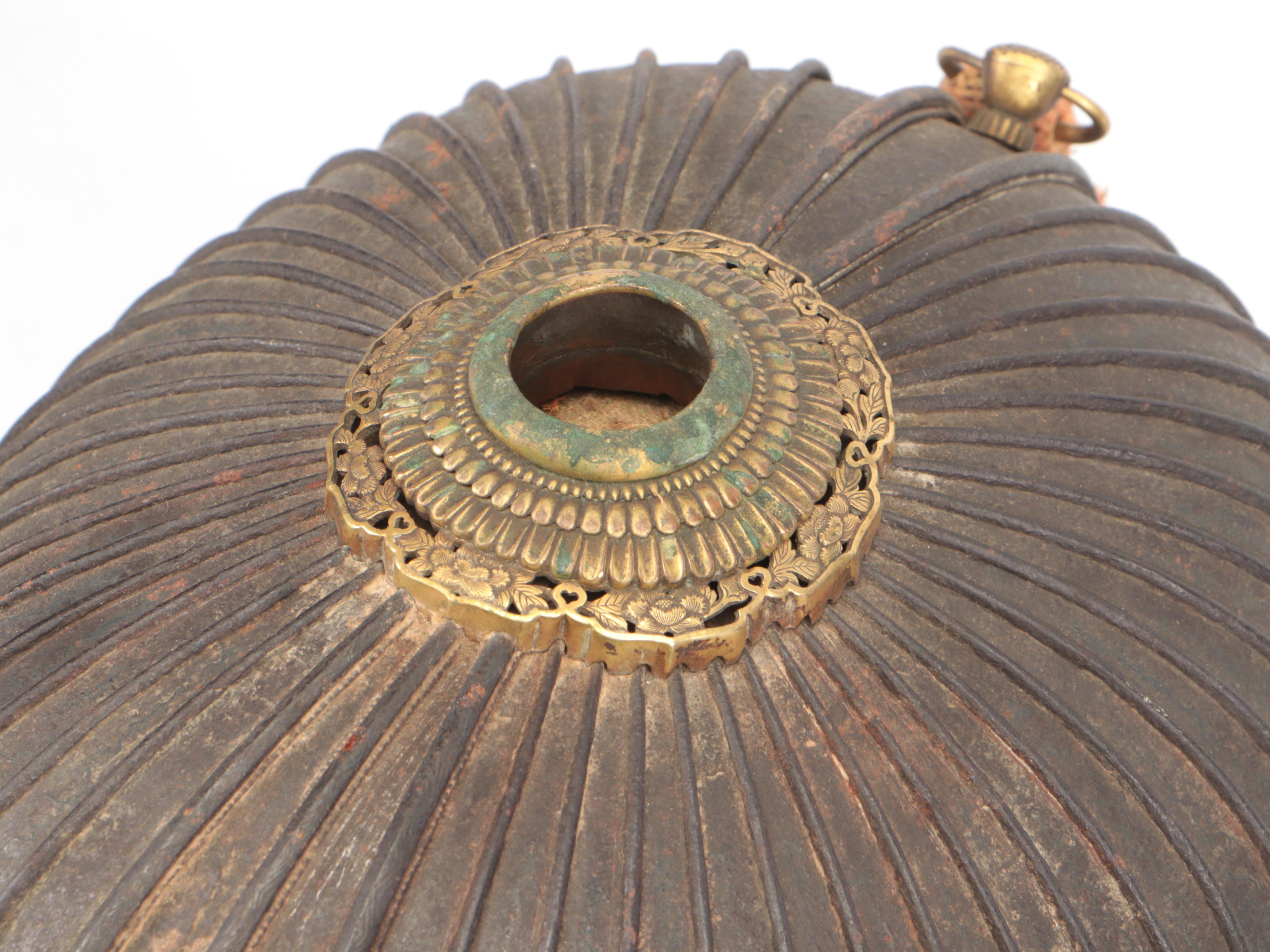 Japanese "Suji-Bachi" Kabuto Helmet, Edo-Meiji Period