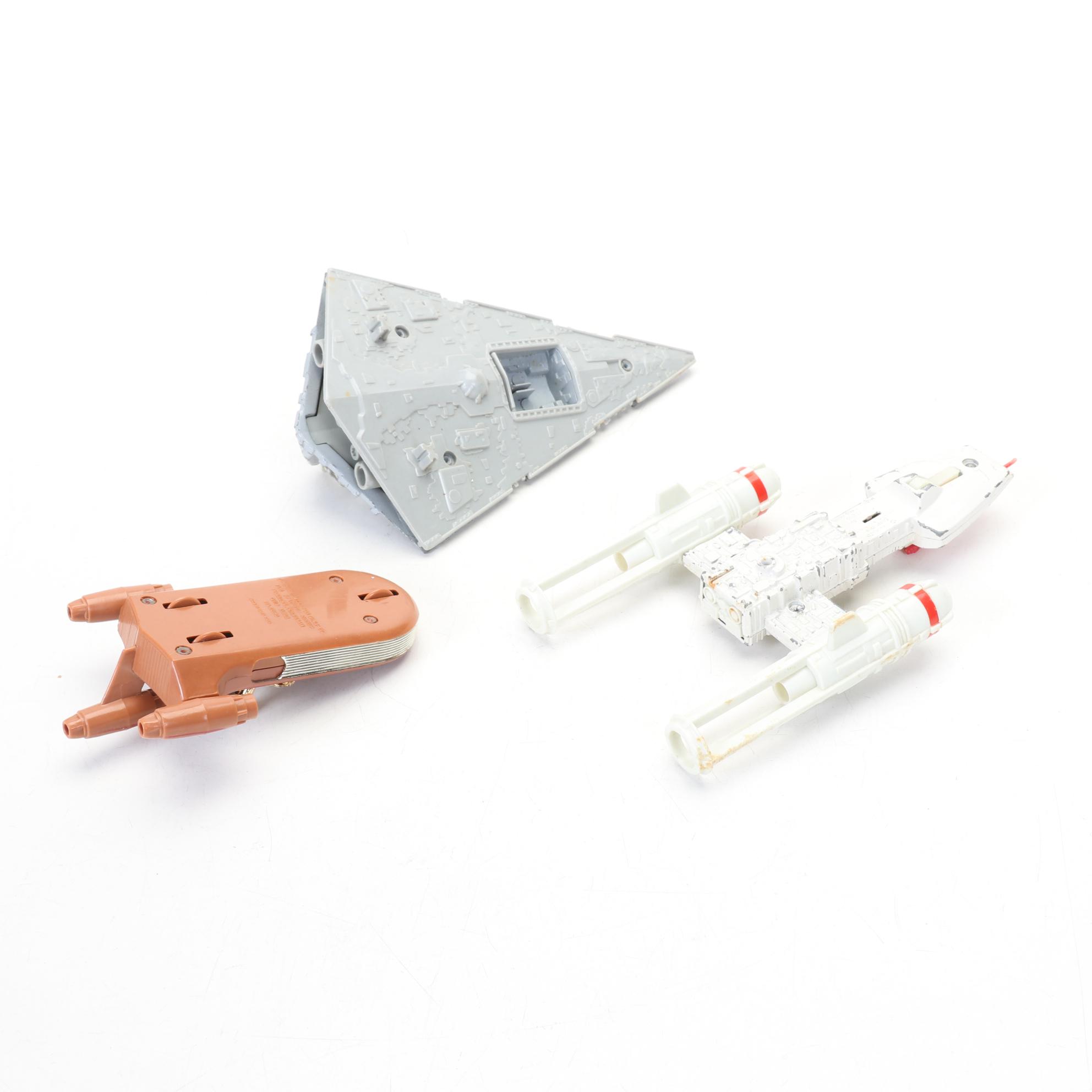 Star Wars "Droid Factory" Playset with Puzzles and Model Spacecraft