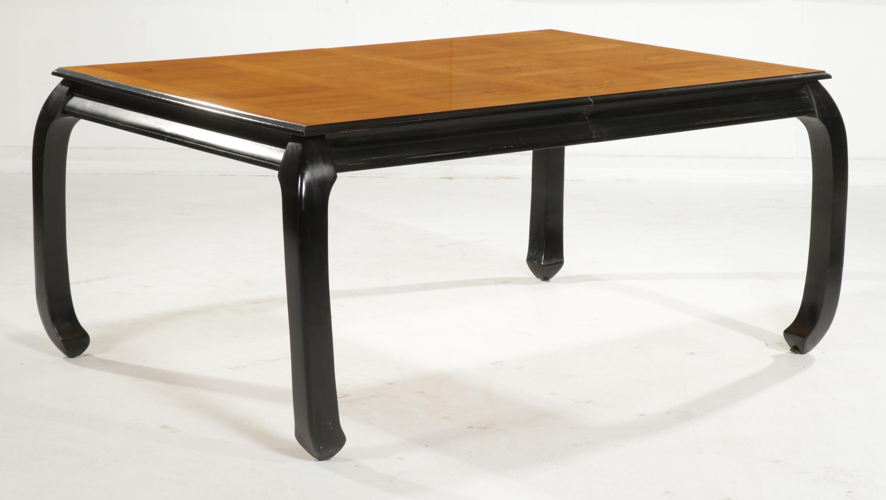 Singer Furniture Chinese Style Dining Table with Eight Chairs, 21st Century