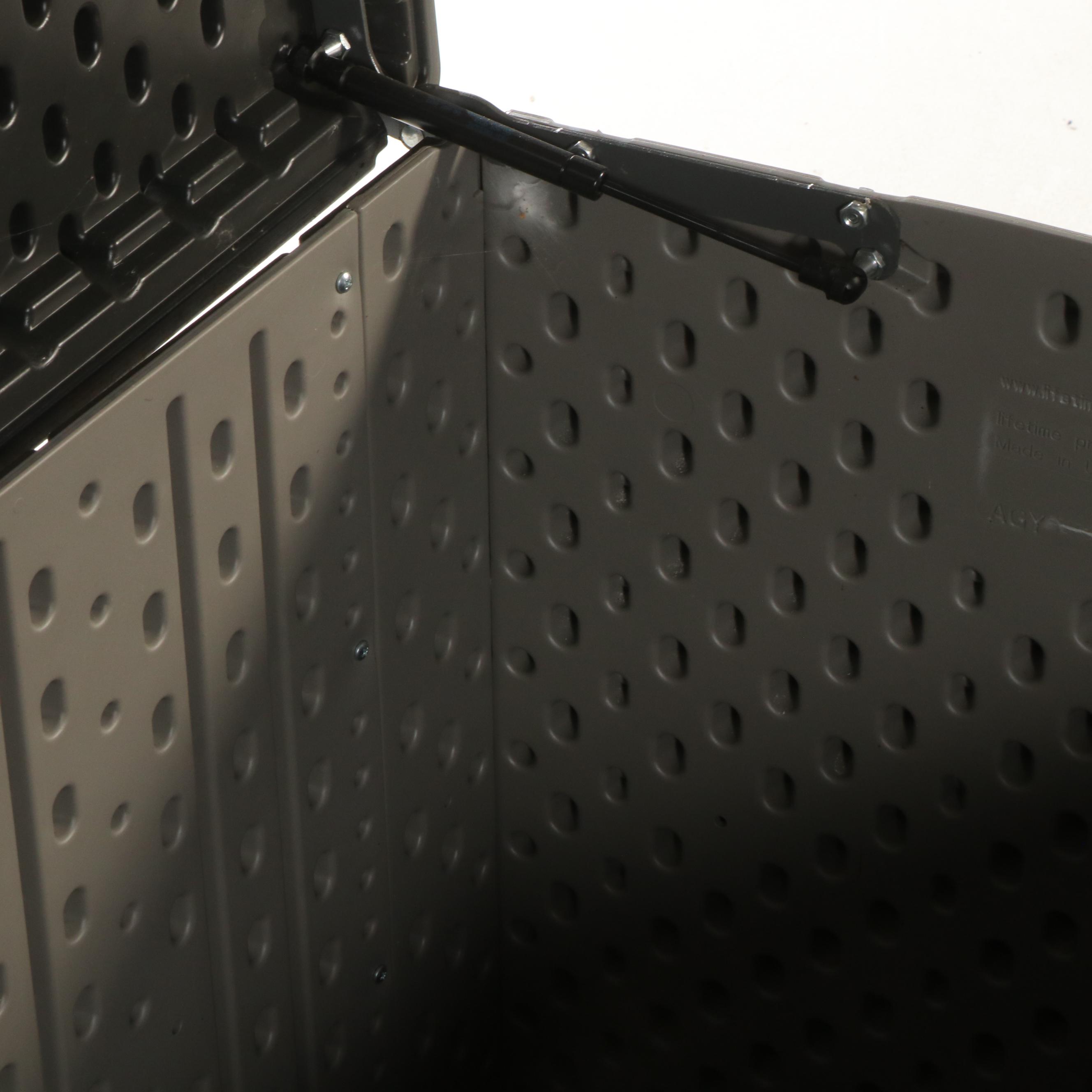 Lifetime Lidded Patio Storage Box