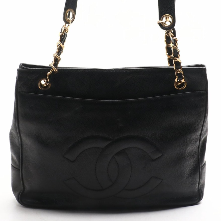 Chanel CC Shoulder Bag in Caviar Leather