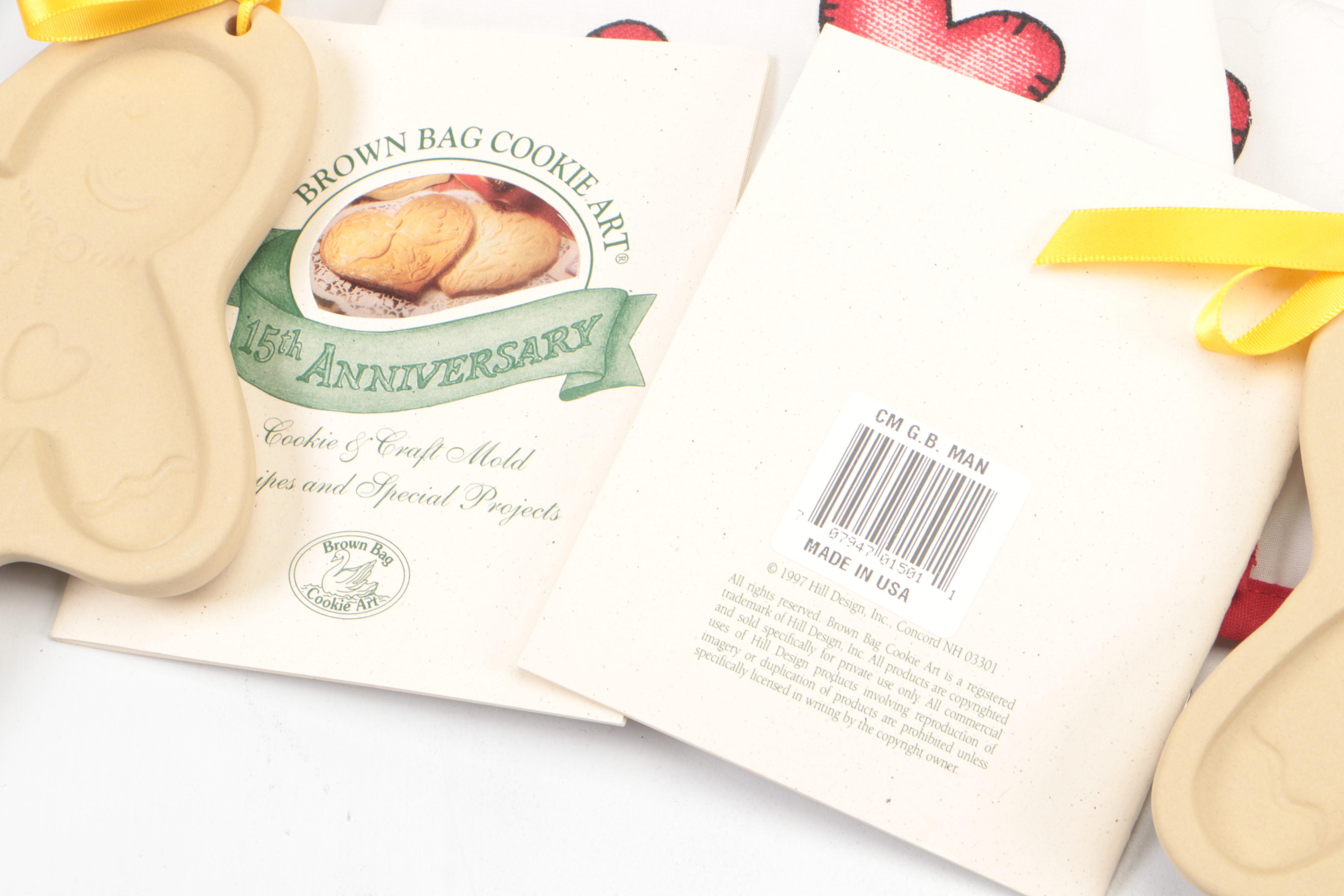 Christmas-Themed Votives, Cookie Cutters, and More Kitchen Décor