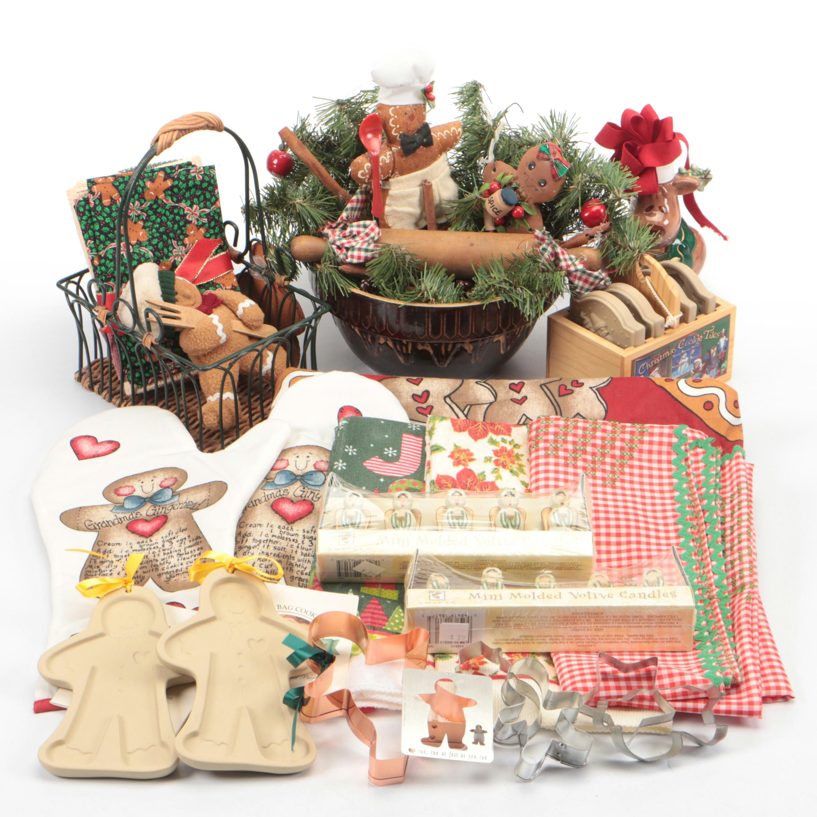 Christmas-Themed Votives, Cookie Cutters, and More Kitchen Décor