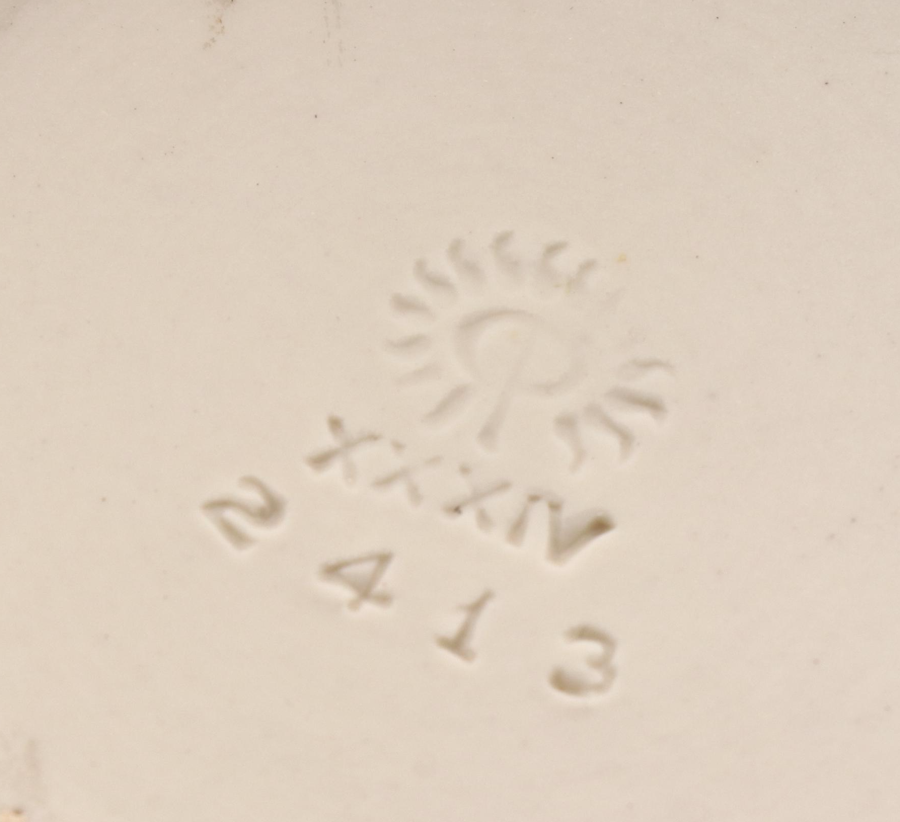 Rookwood Pottery High Gloss Incised Tulip Production cerVase, 1934