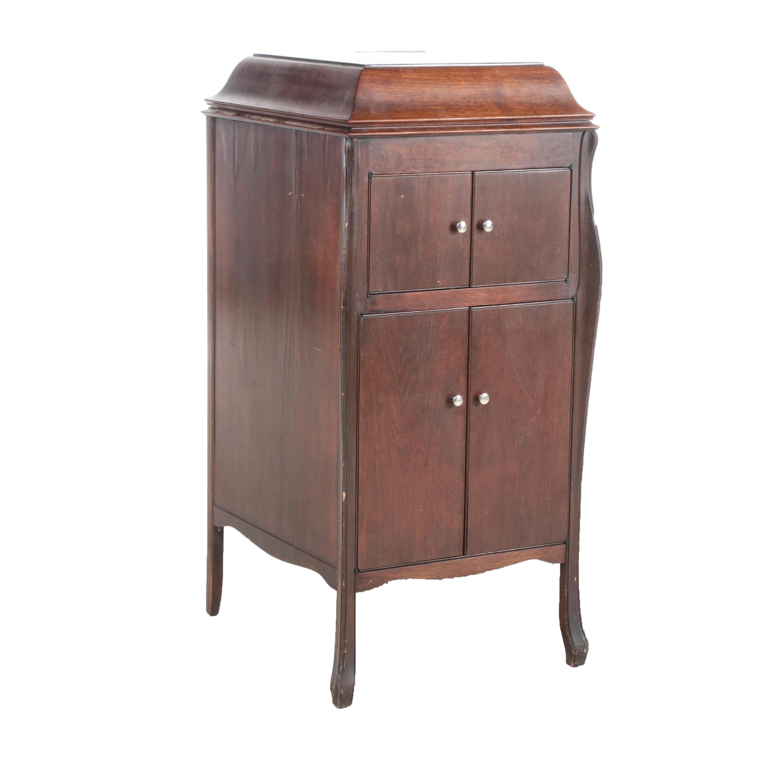 DRT Victor Victrola VV-90 Mahogany Phonograph, Early 20th Century