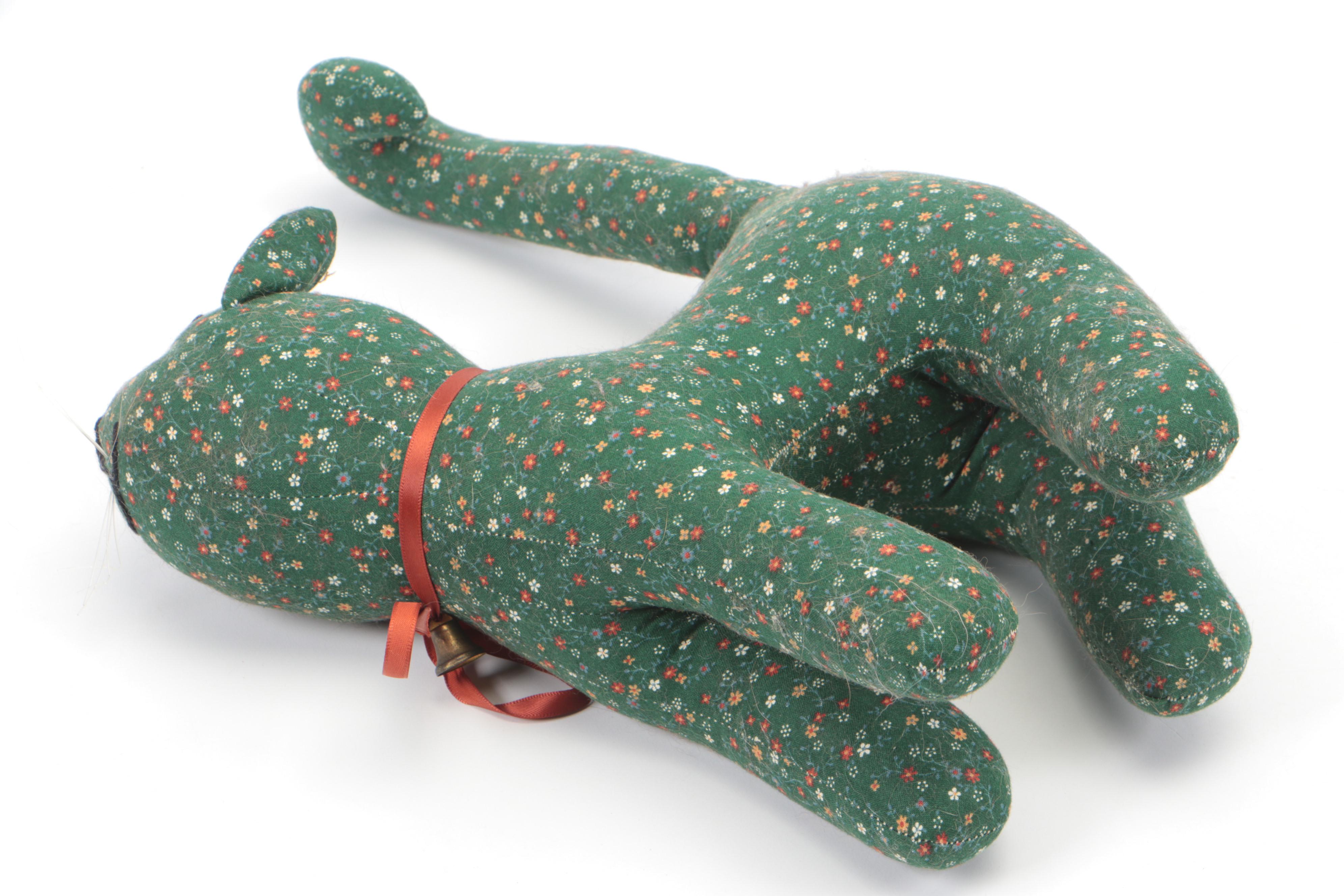 Sandicast "Tabby-Red" Figurine with Fabric Cat Figurines and More