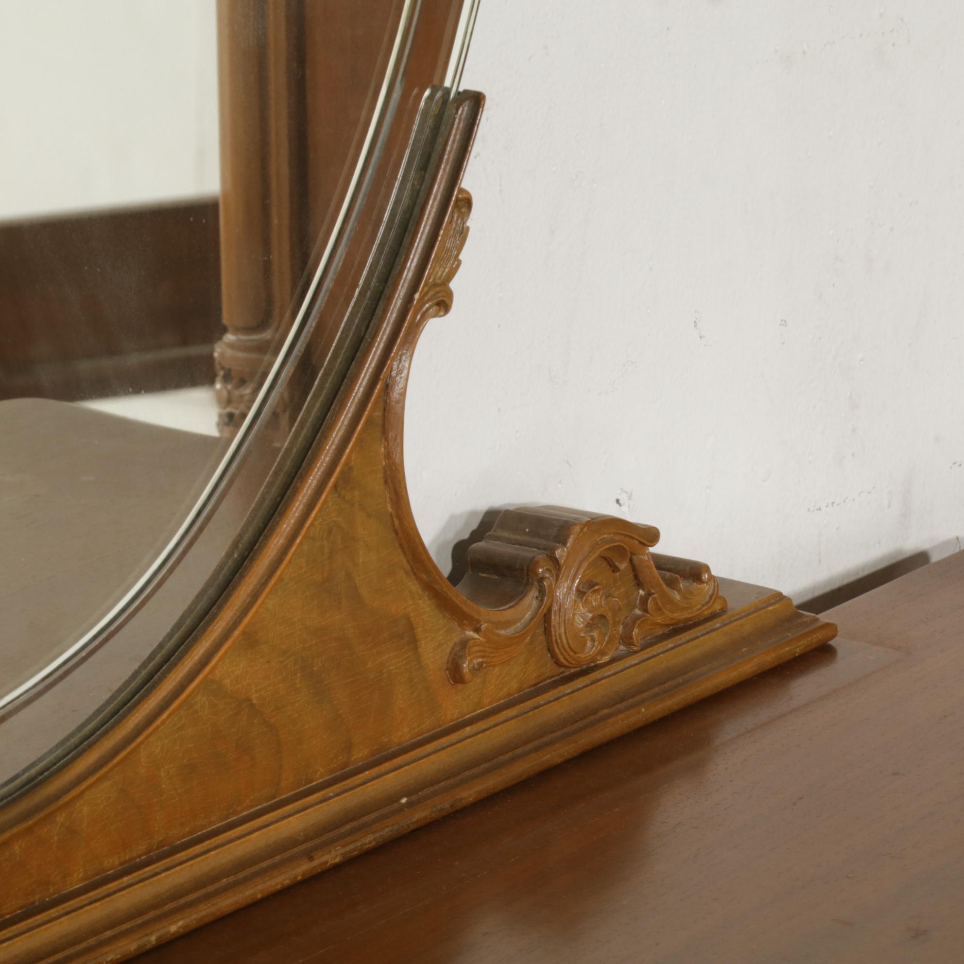 Empire Case Goods Louis XV Style Walnut Bedroom Suite, Early to Mid 20th Century