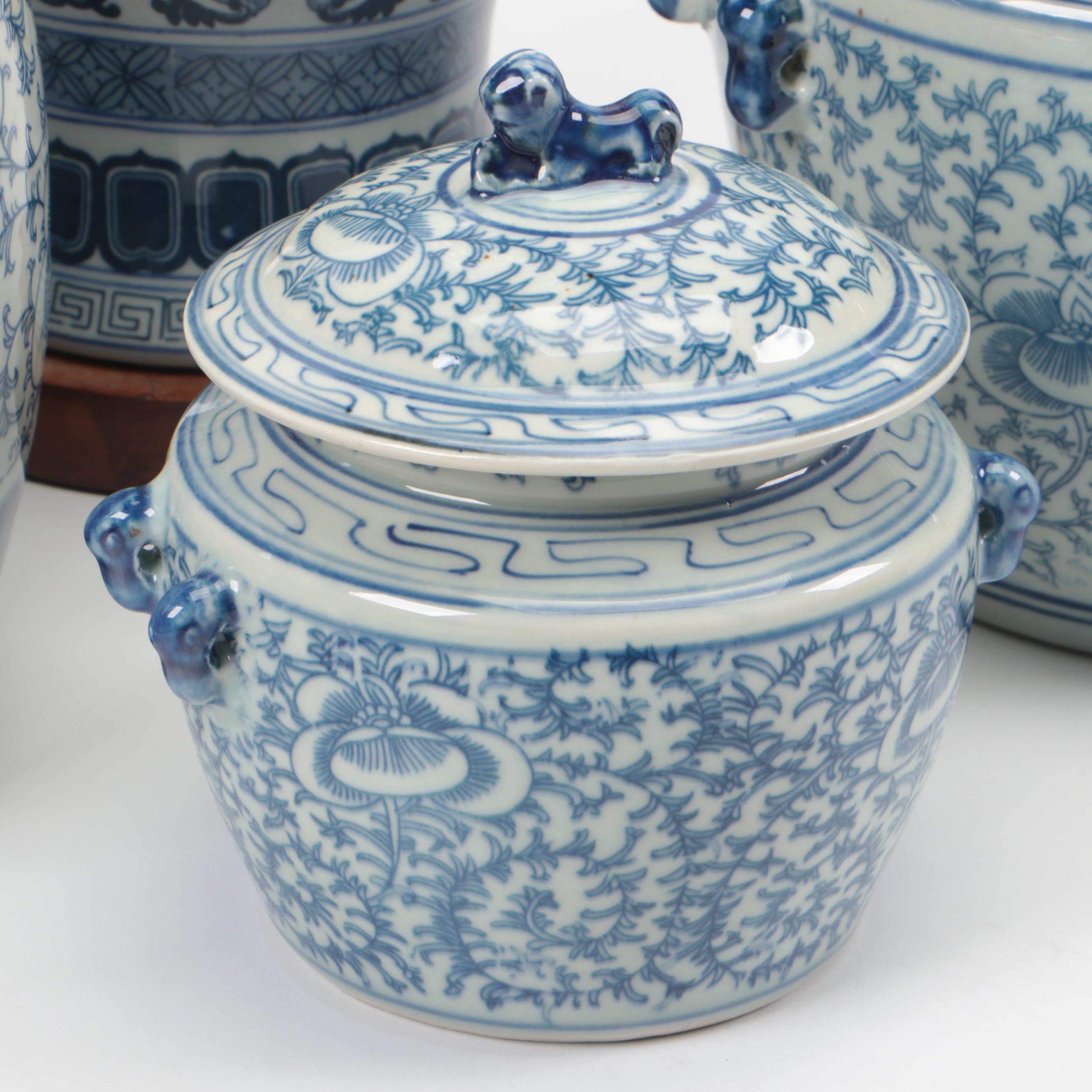 Ralph Lauren Blue and White Porcelain Jar Lamp with Chinese Ginger Jars, Vintage